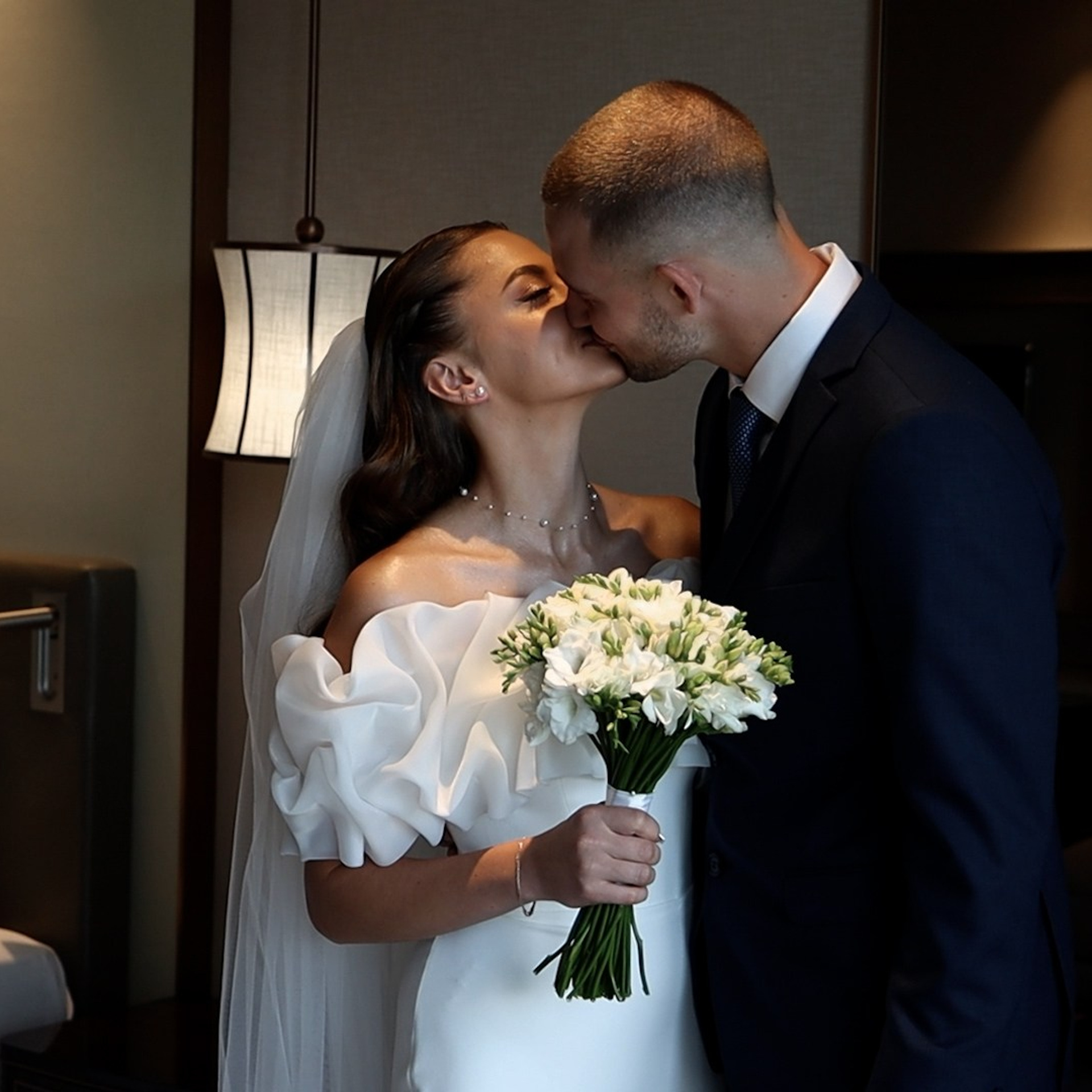 Анастасия & Даниил | ВДНХ. Видеограф в Москве Анна Трошина