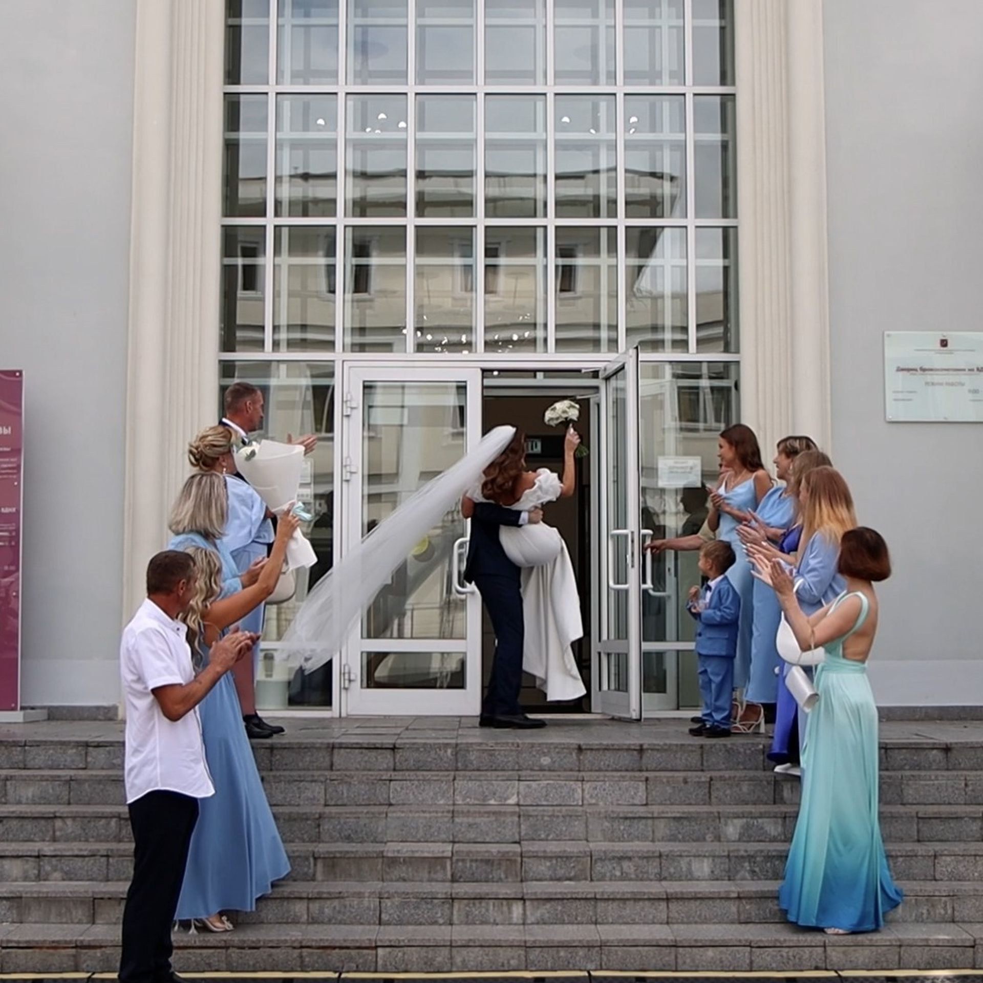 Анастасия & Даниил | ВДНХ. Видеограф в Москве Анна Трошина