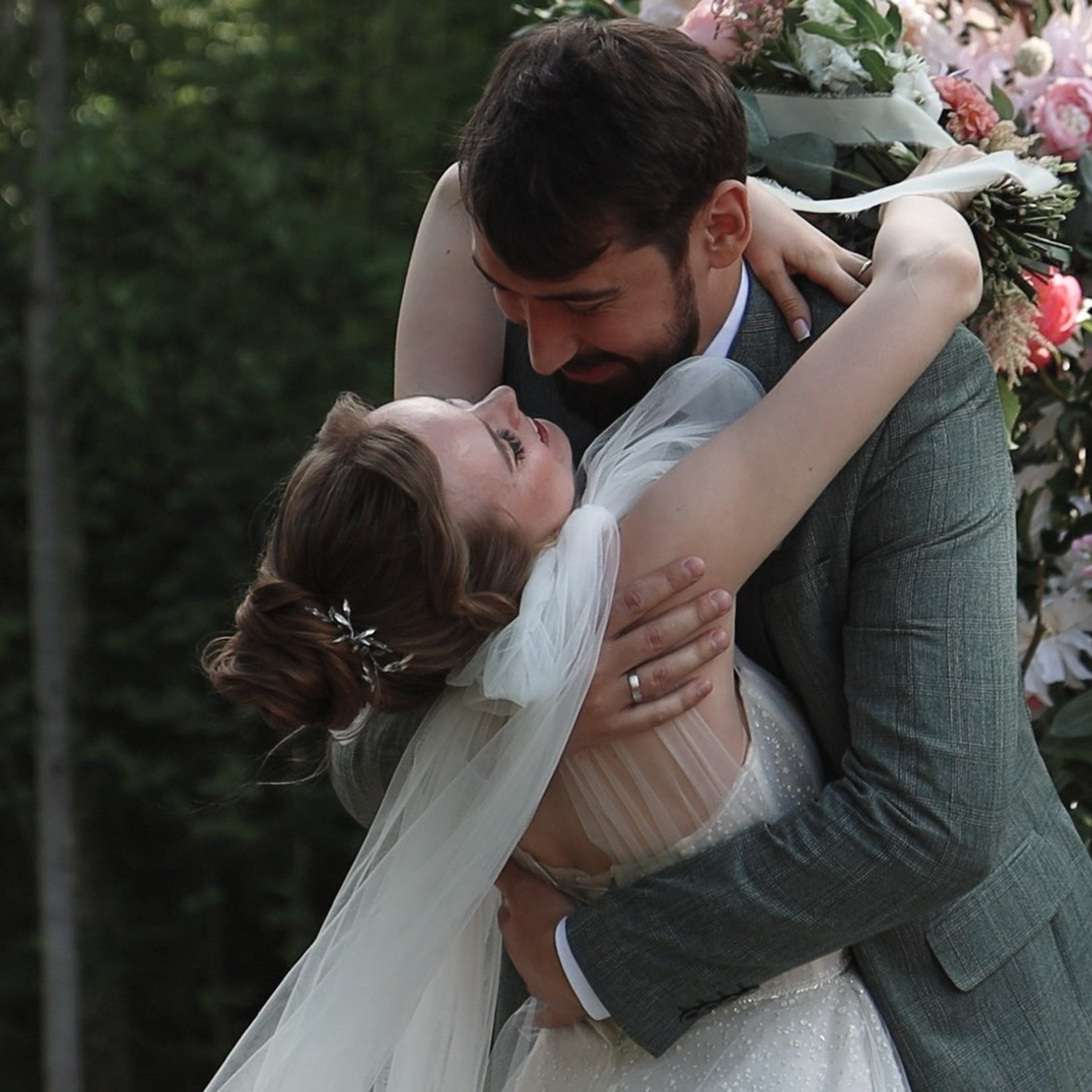 Анастасия & Владимир | Дом у леса. Видеограф в Москве Анна Трошина