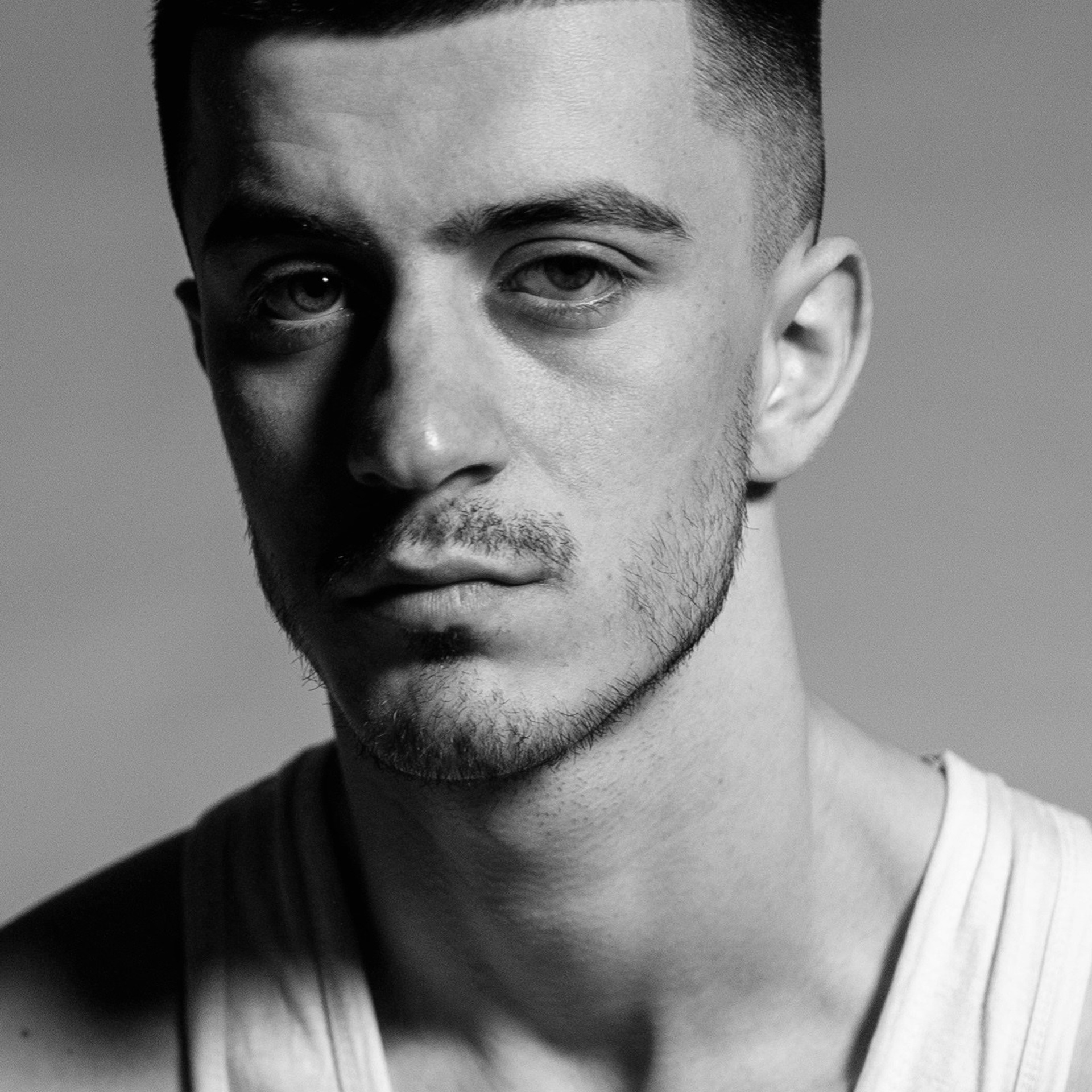 Xstazia — музыкальные обложки, арт-дирекшн, режиссура и креативное продюссирование