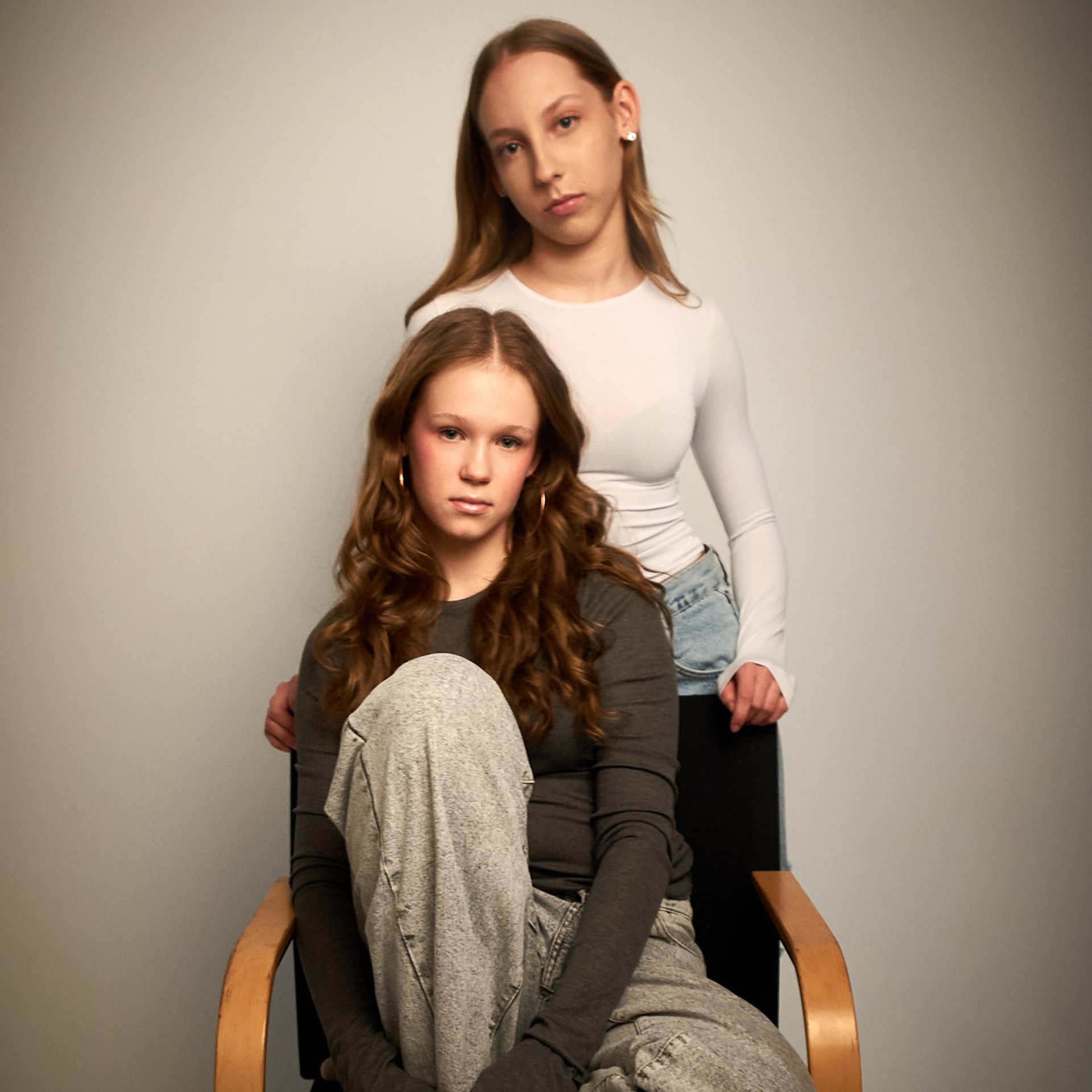 Girlsss. Дизайнер, студийный и репортажный фотограф в Москве Мария Кузнецова