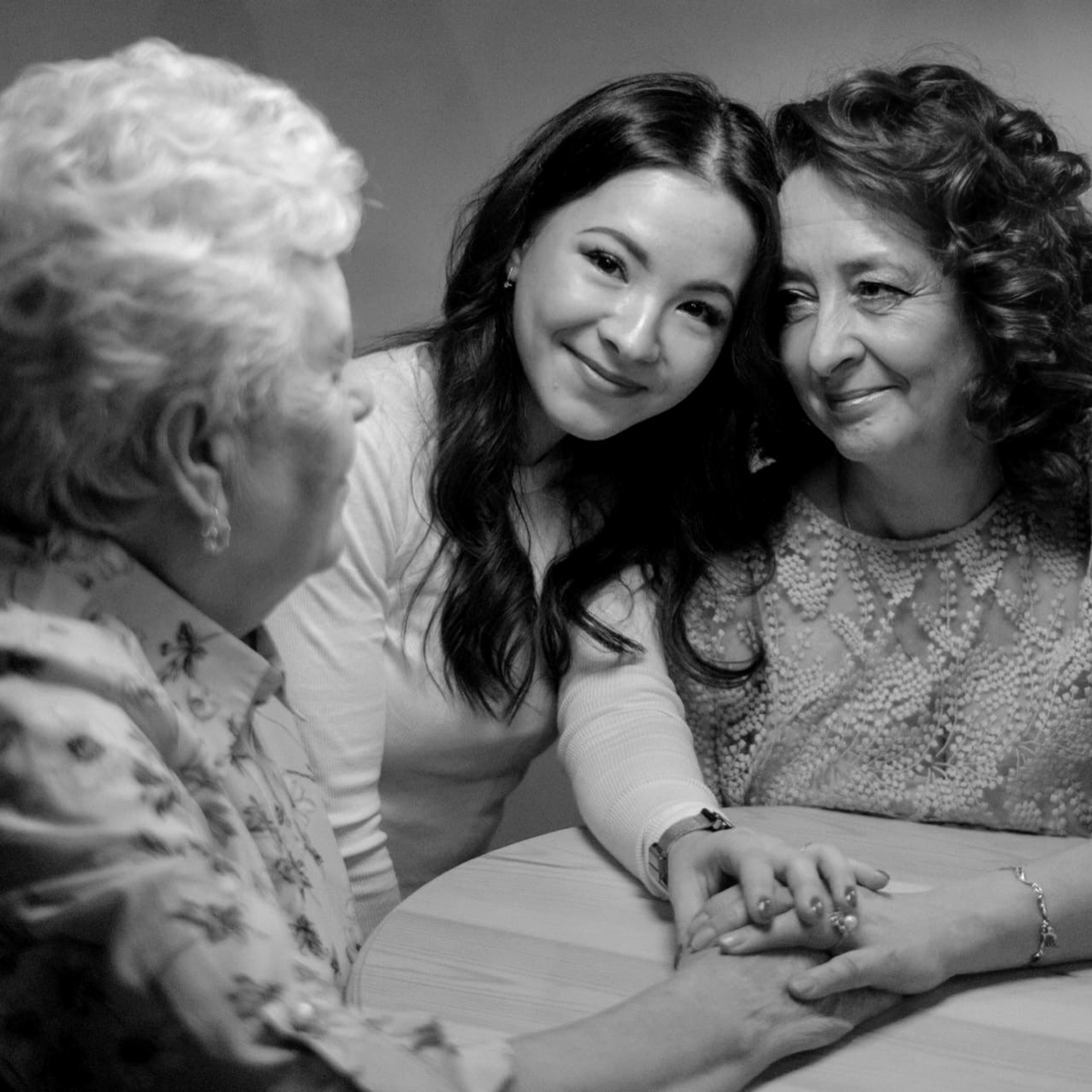 REVIEWS. Photographer Elizaveta Samokrutova