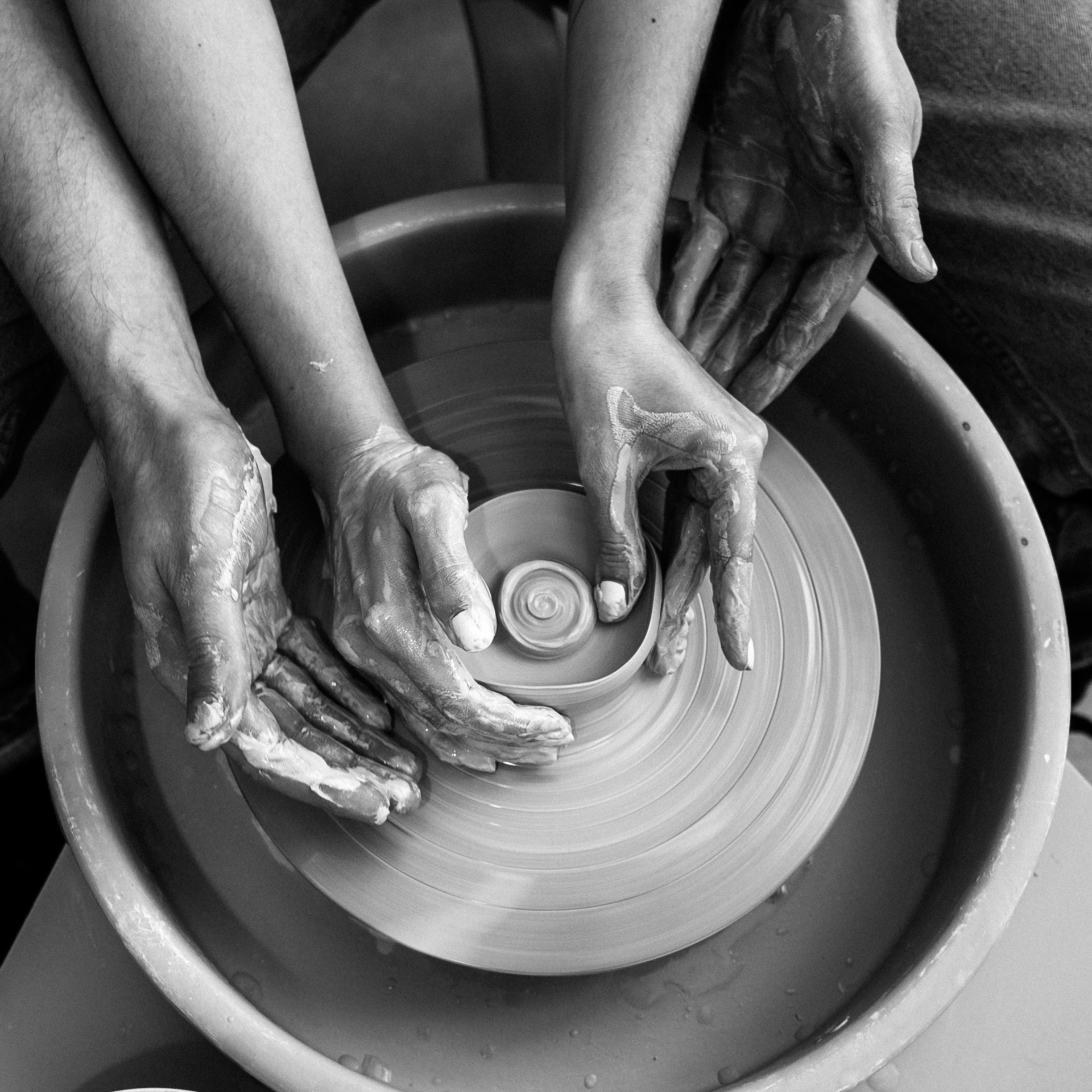 Любовь в гончарной мастерской