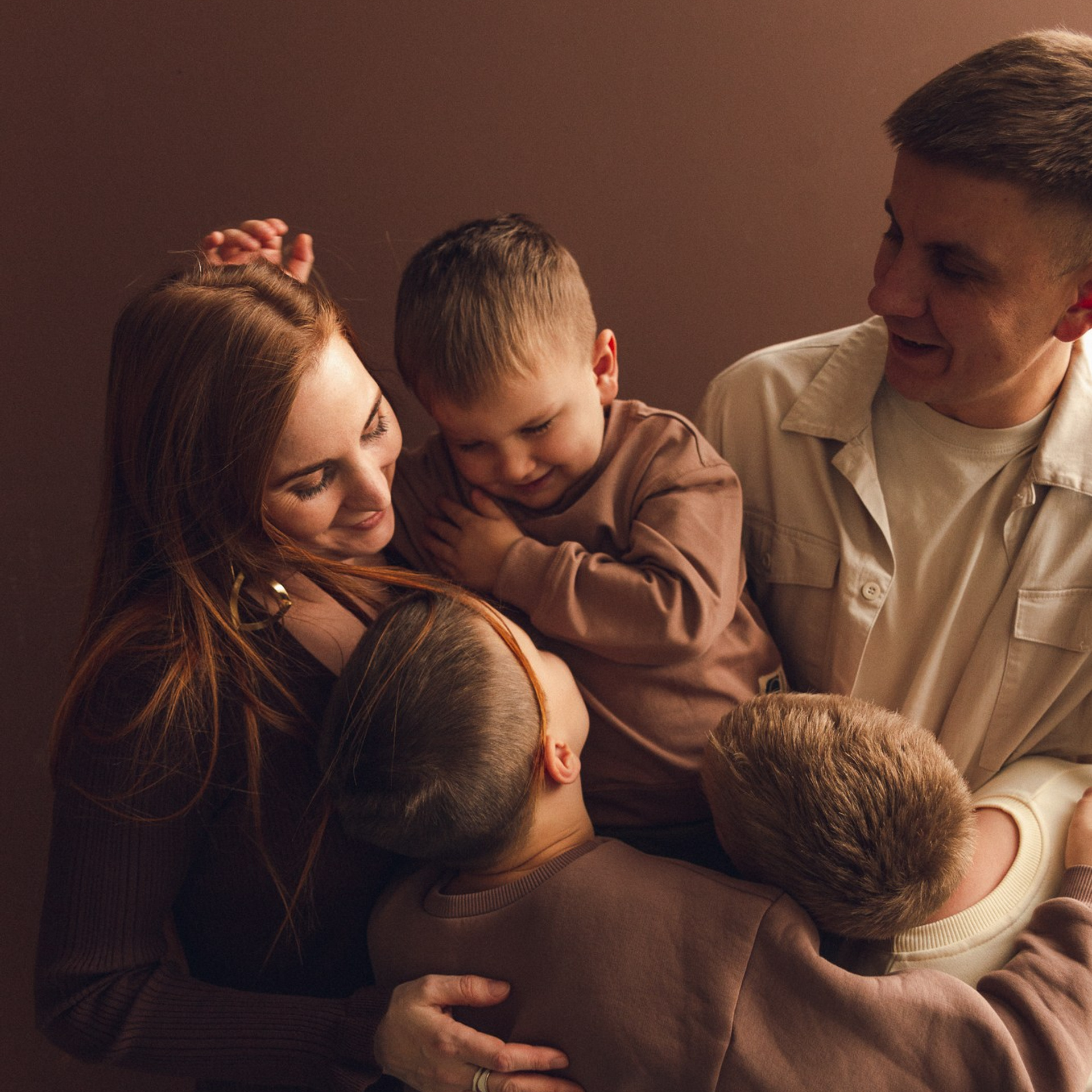 Александр и Анастасия с сыновьями в Студии # 17