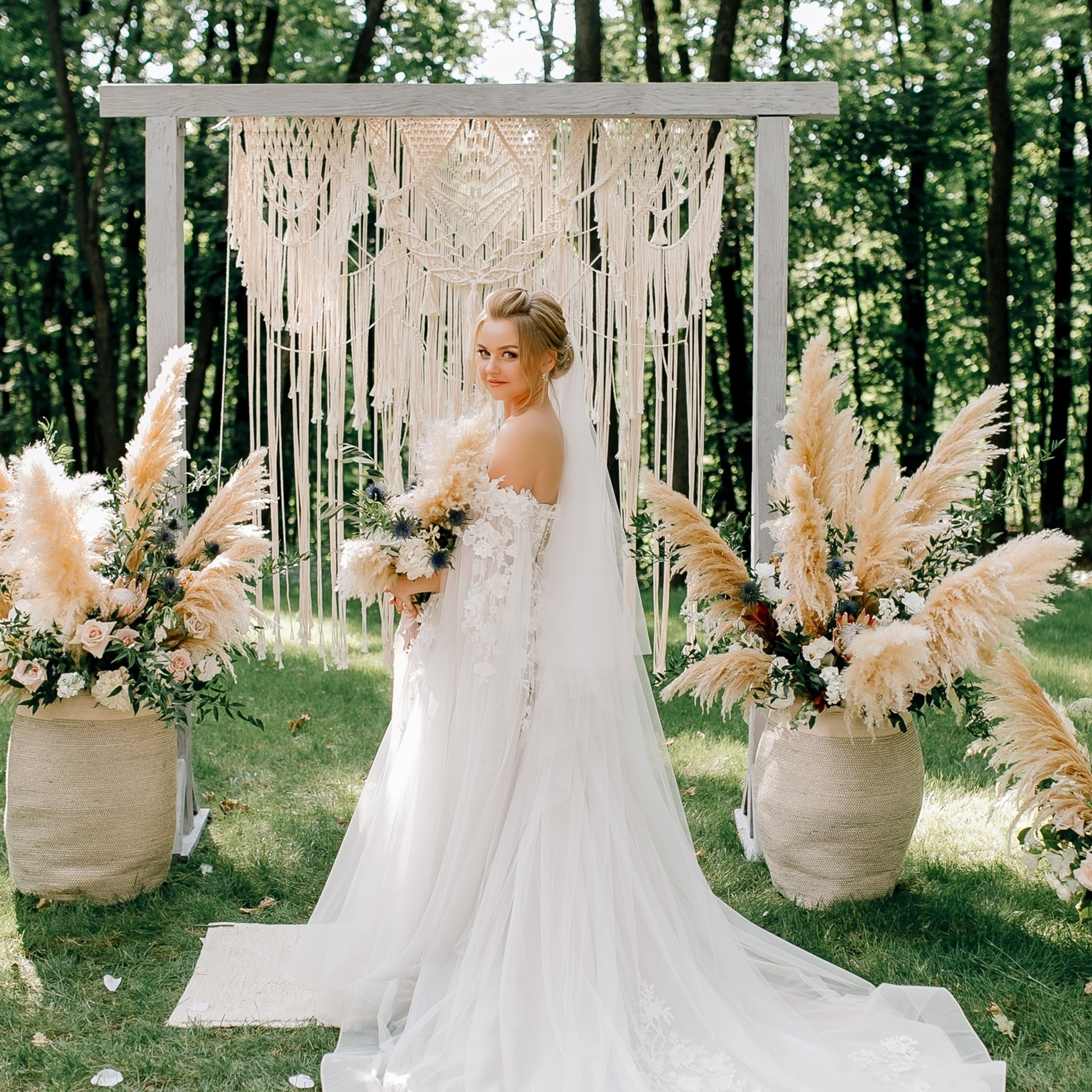 Свадьба Белгород видеосъемка Белгород видеограф Белгород видеооператор. Видеосъемка|репортаж, клипы, документальное, видео для бизнеса!