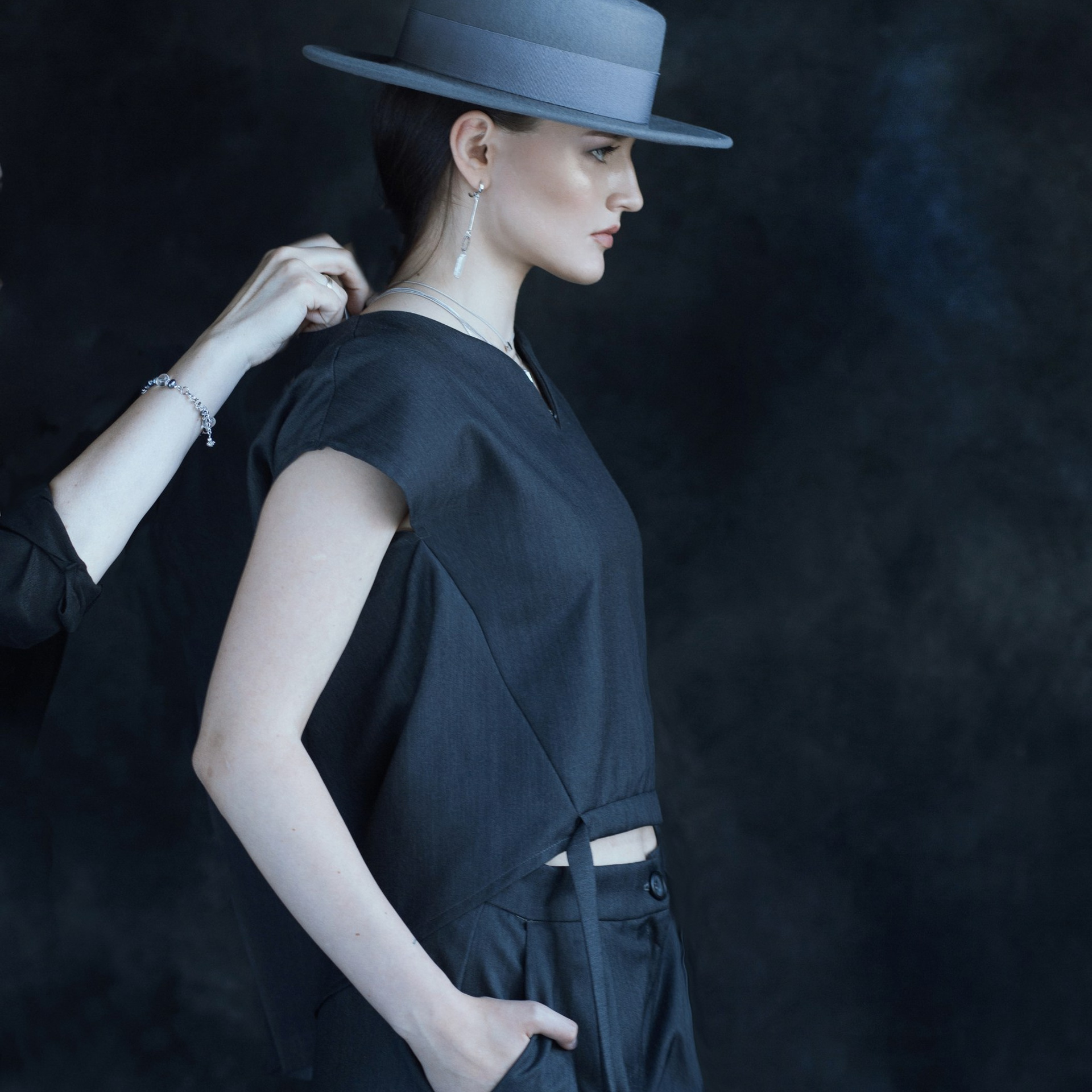 - фотосессии в эксклюзивных образах в  СПб и Москве. Фотограф Облако Александра