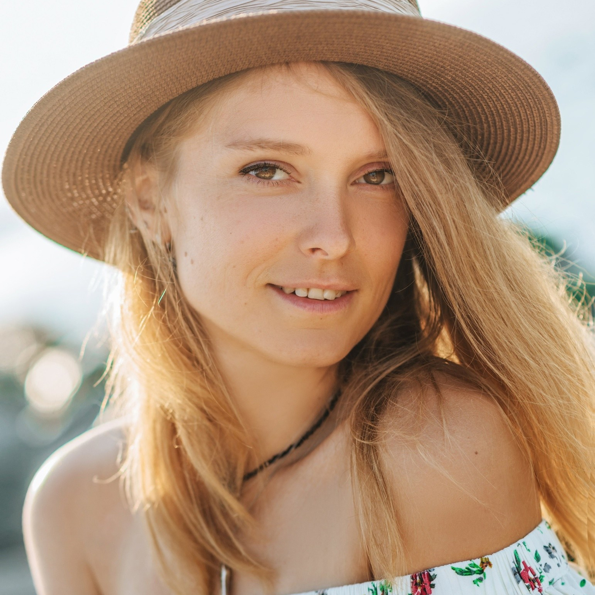 Отзывы клиентов от фотографе Абинов Антон. Фотограф в Адлере, Сириусе, Красной Поляне — лавстори, семейные и индивидуальные фотосессии