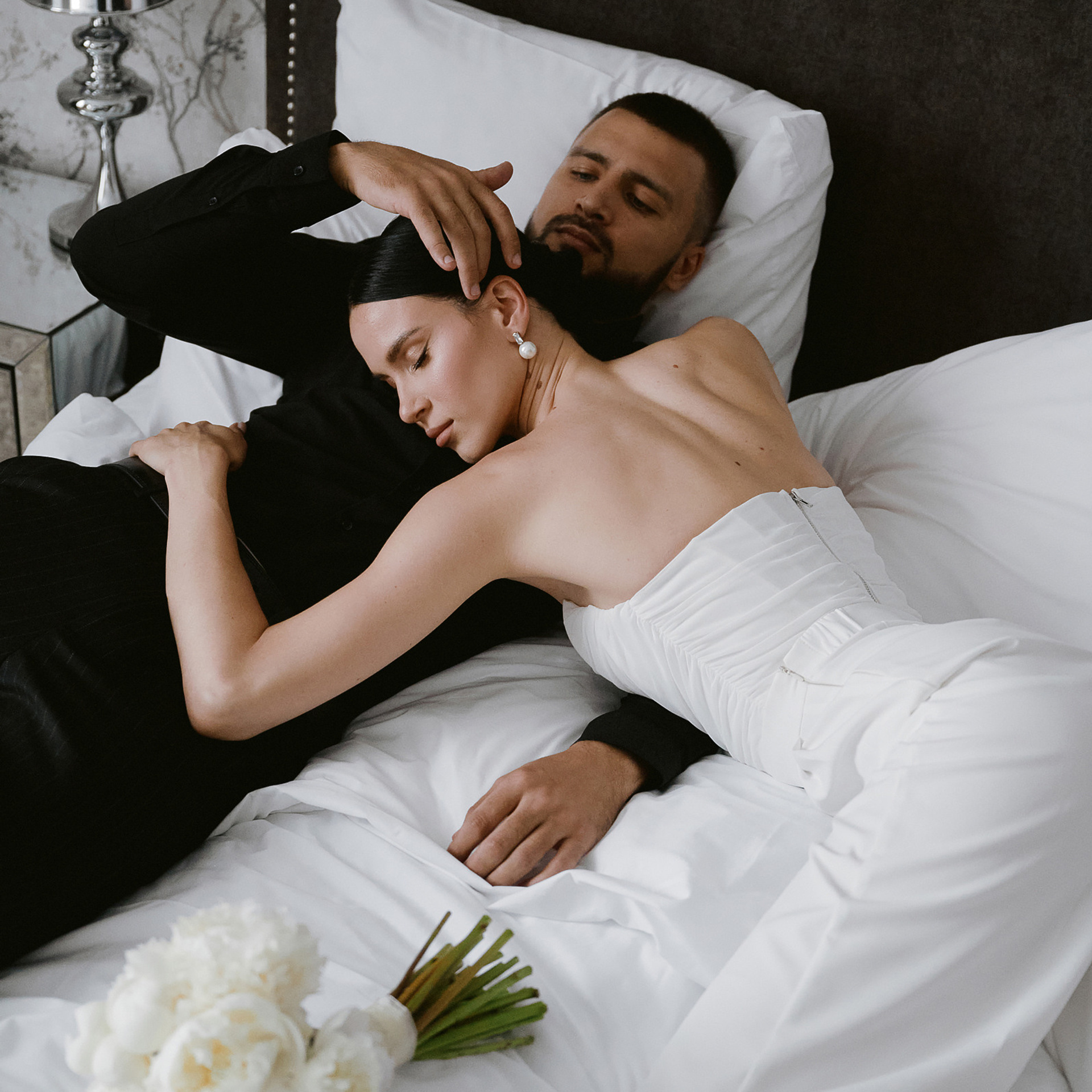 Она похожа на Меган Фокс