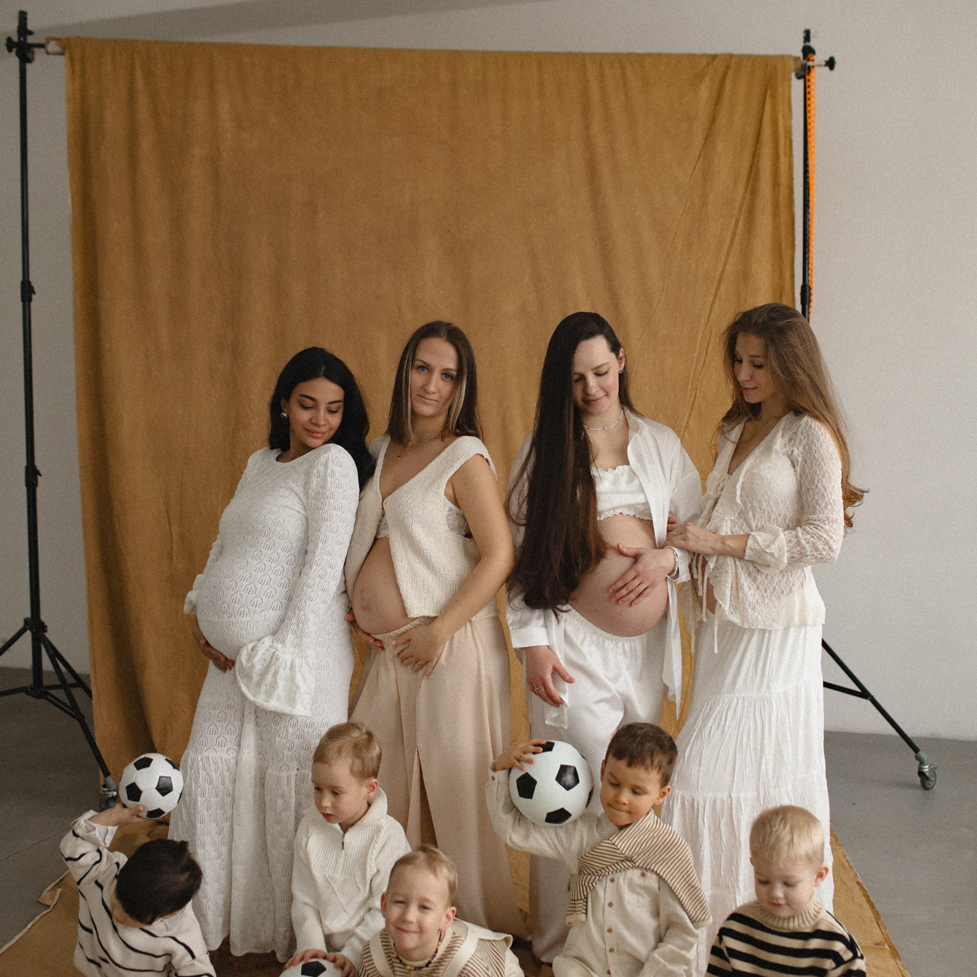 Мадонны проект Материнство