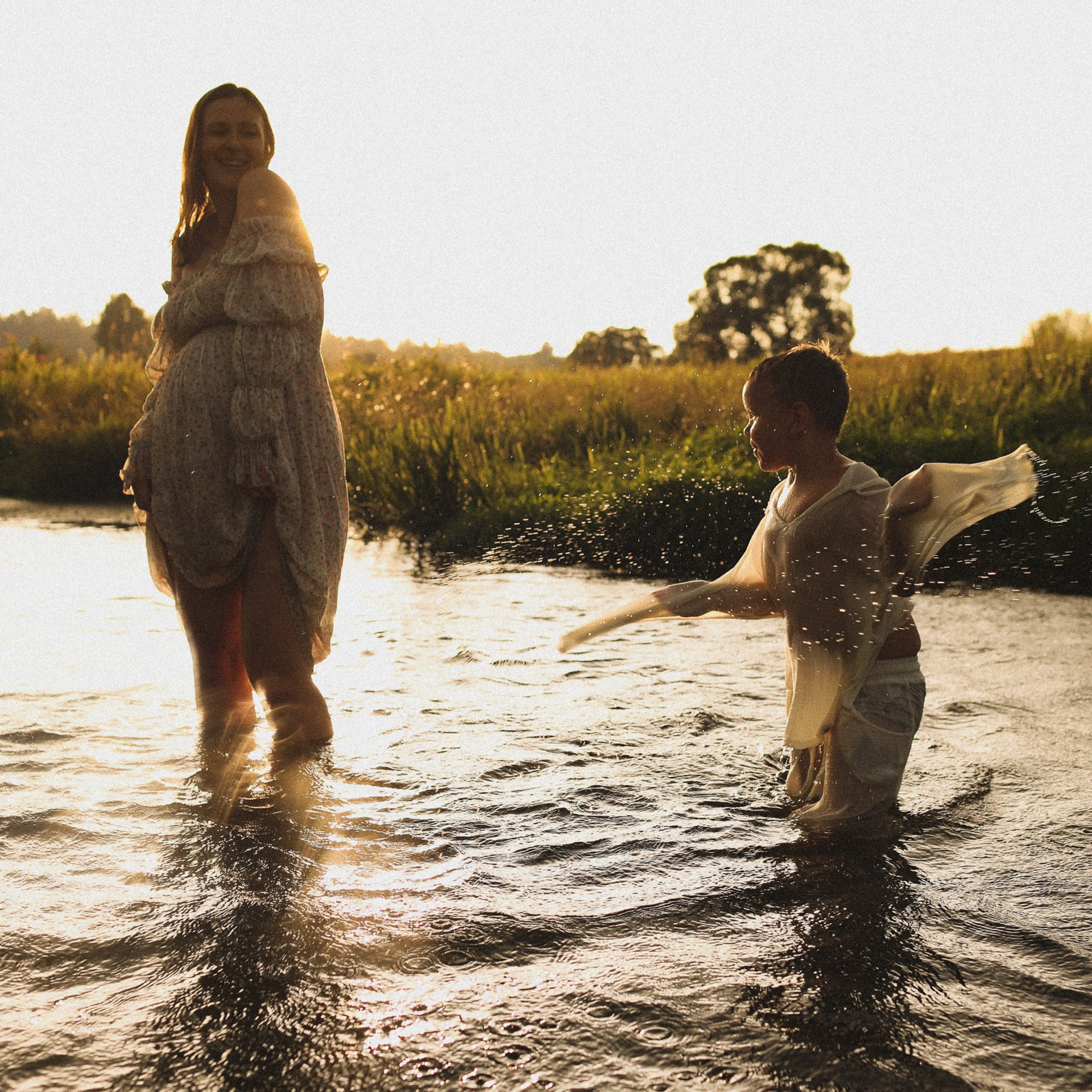 Материнство