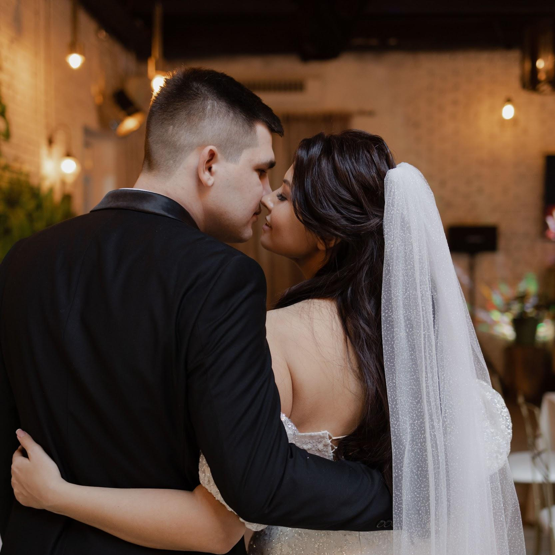 Хусейн и Кристина. Роспись и камерный ужин