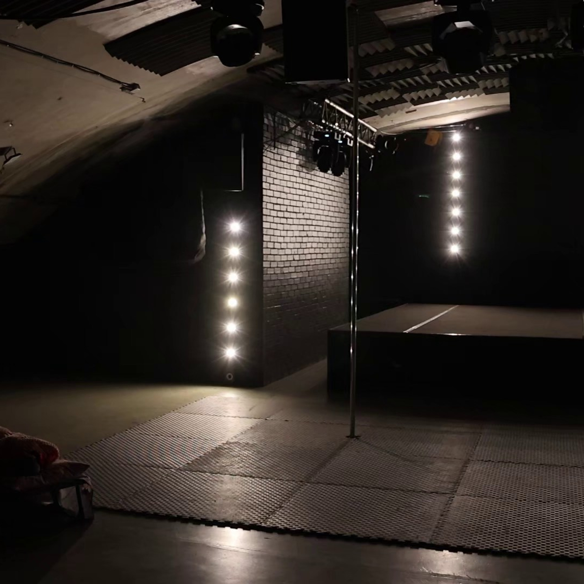 Гимнастика. Mintonov's Film Studio