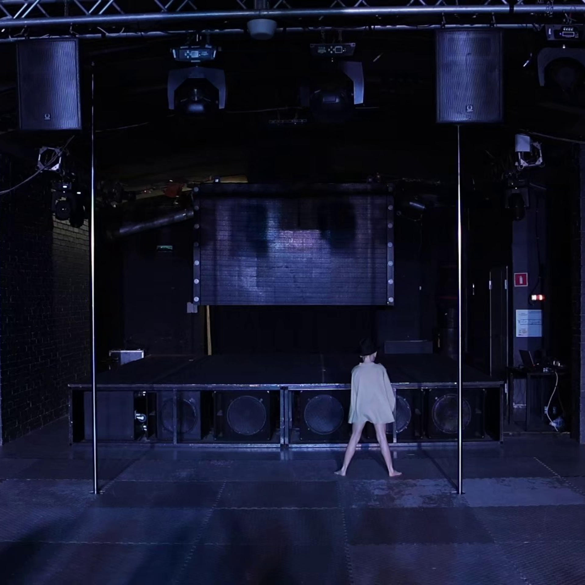 Гимнастика. Mintonov's Film Studio