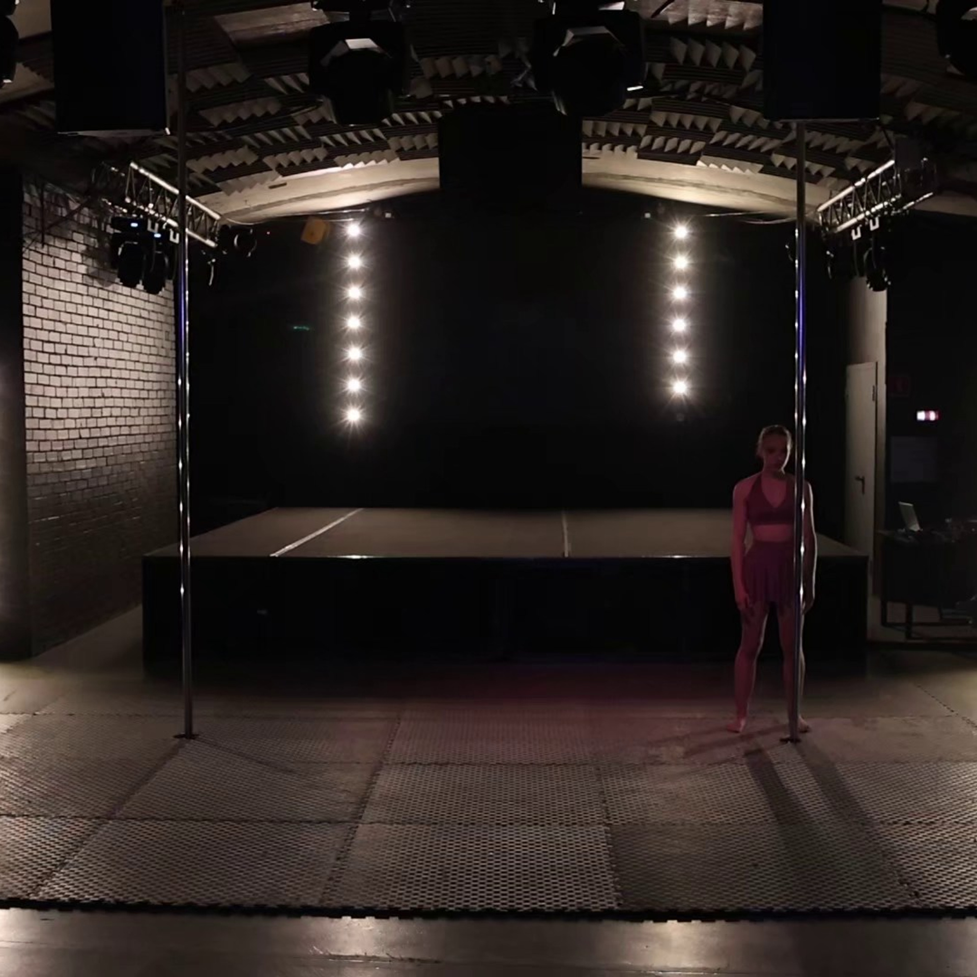 Гимнастика. Mintonov's Film Studio