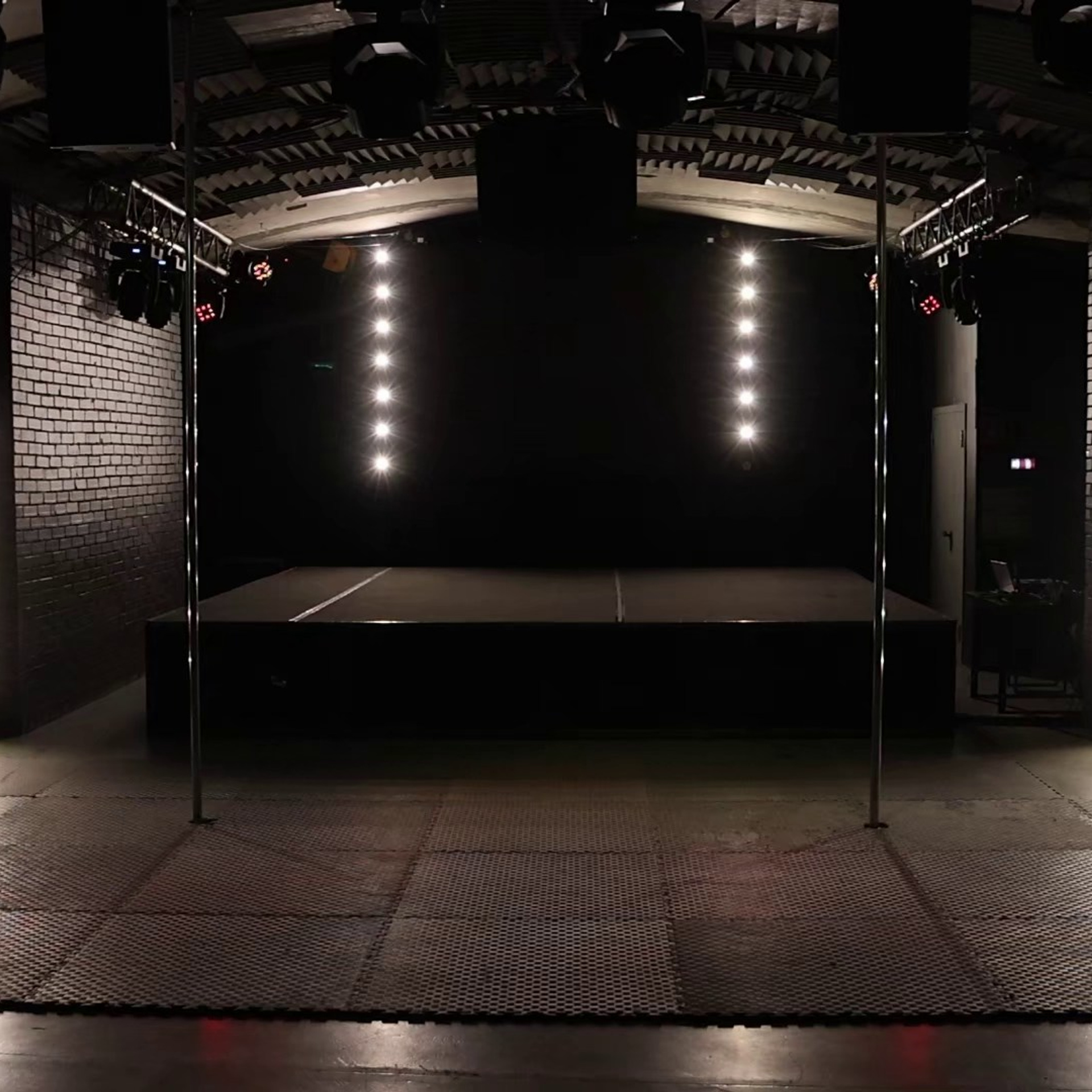 Гимнастика. Mintonov's Film Studio