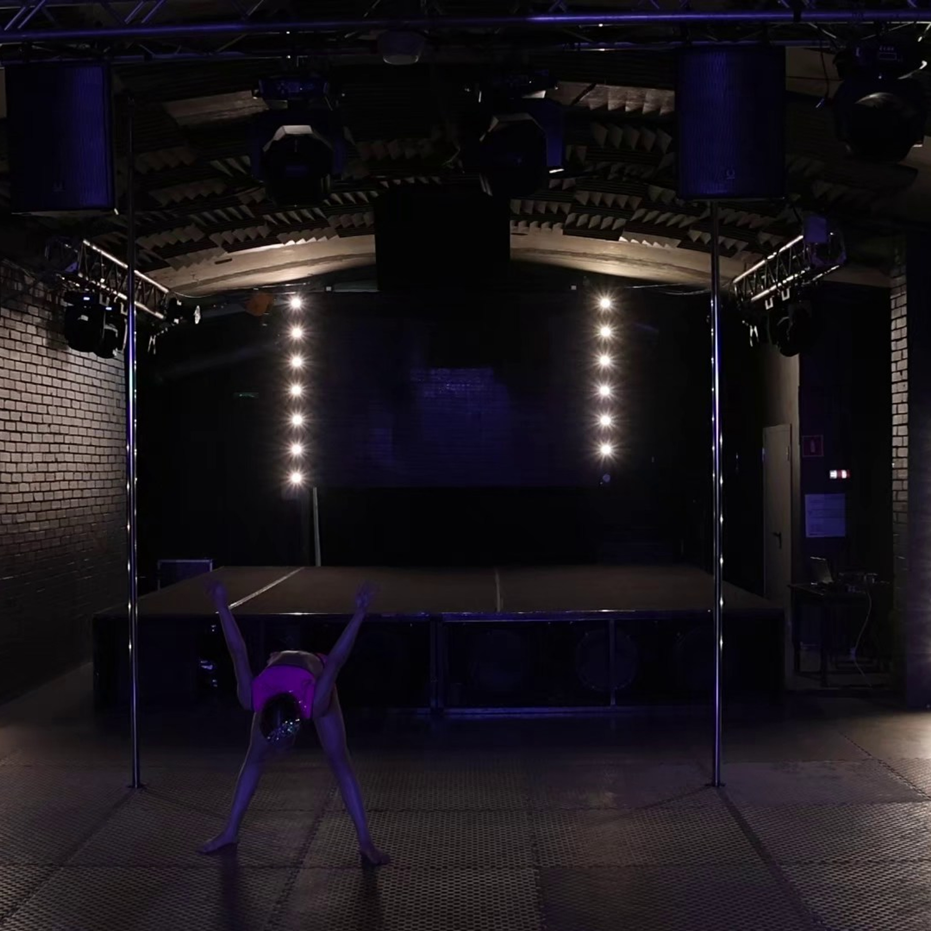 Гимнастика. Mintonov's Film Studio