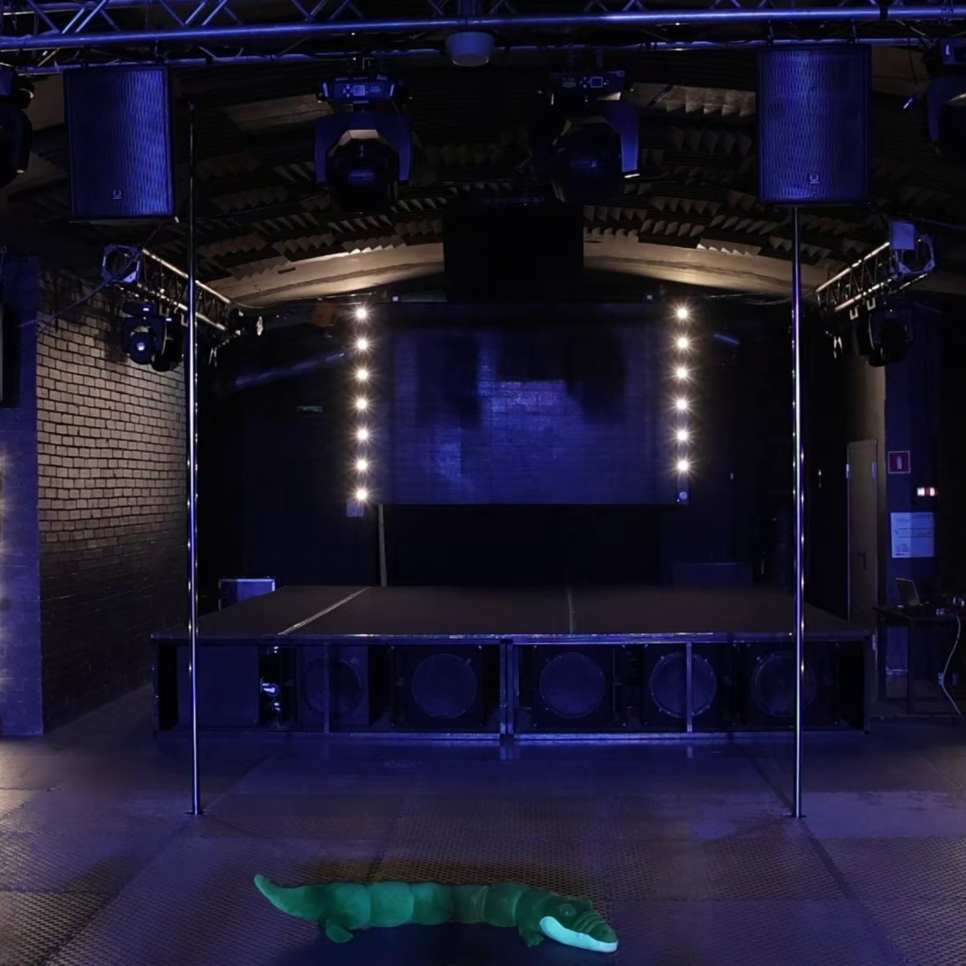 Гимнастика. Mintonov's Film Studio