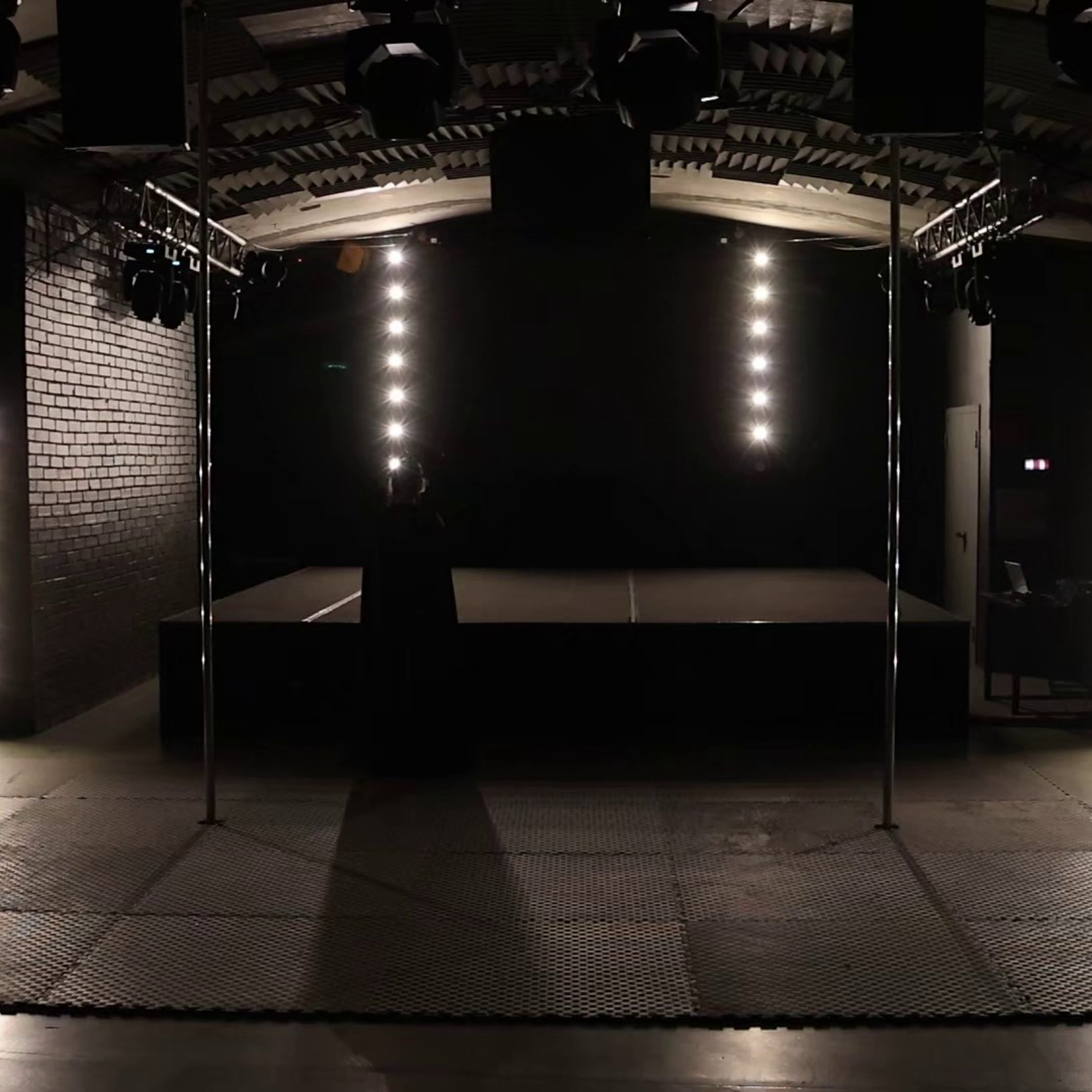 Гимнастика. Mintonov's Film Studio