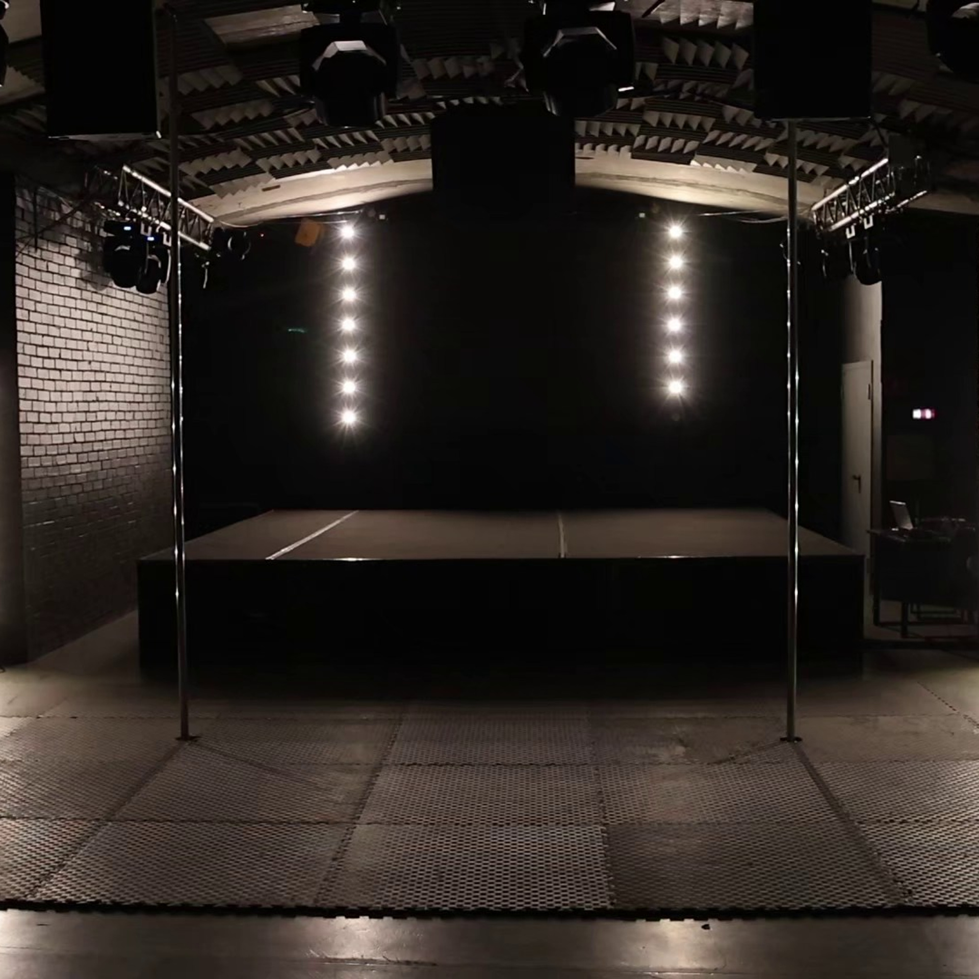 Гимнастика. Mintonov's Film Studio
