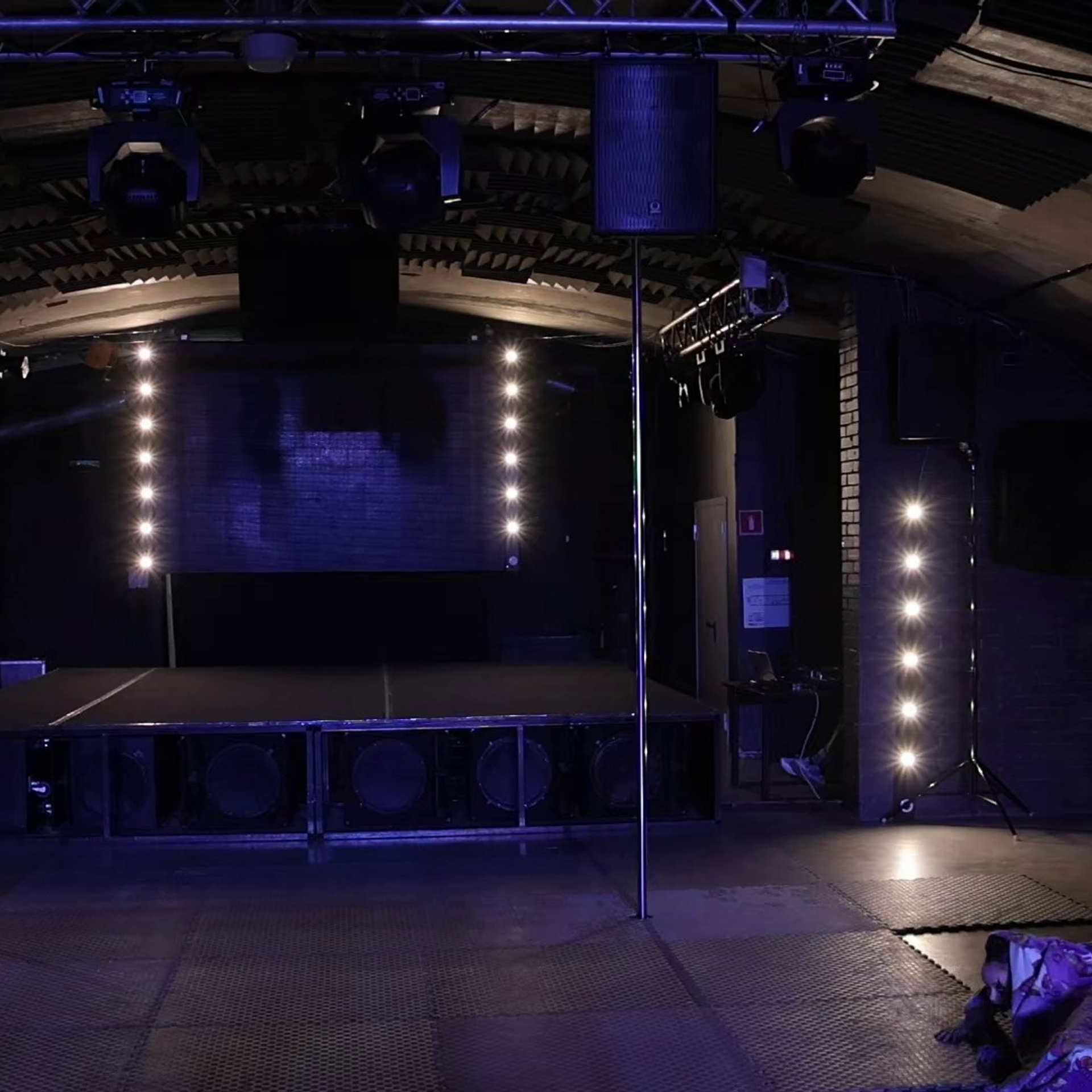 Гимнастика. Mintonov's Film Studio