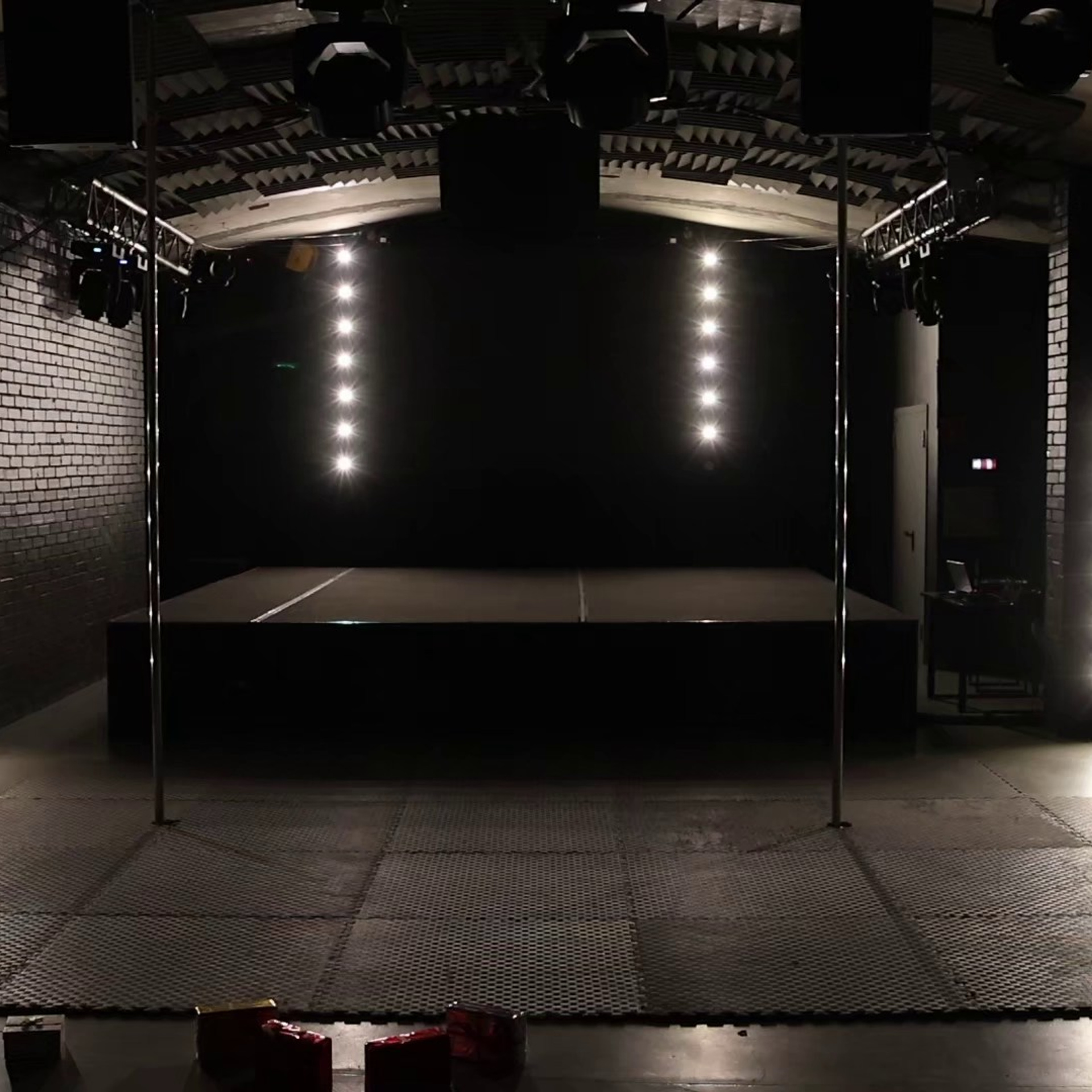 Гимнастика. Mintonov's Film Studio