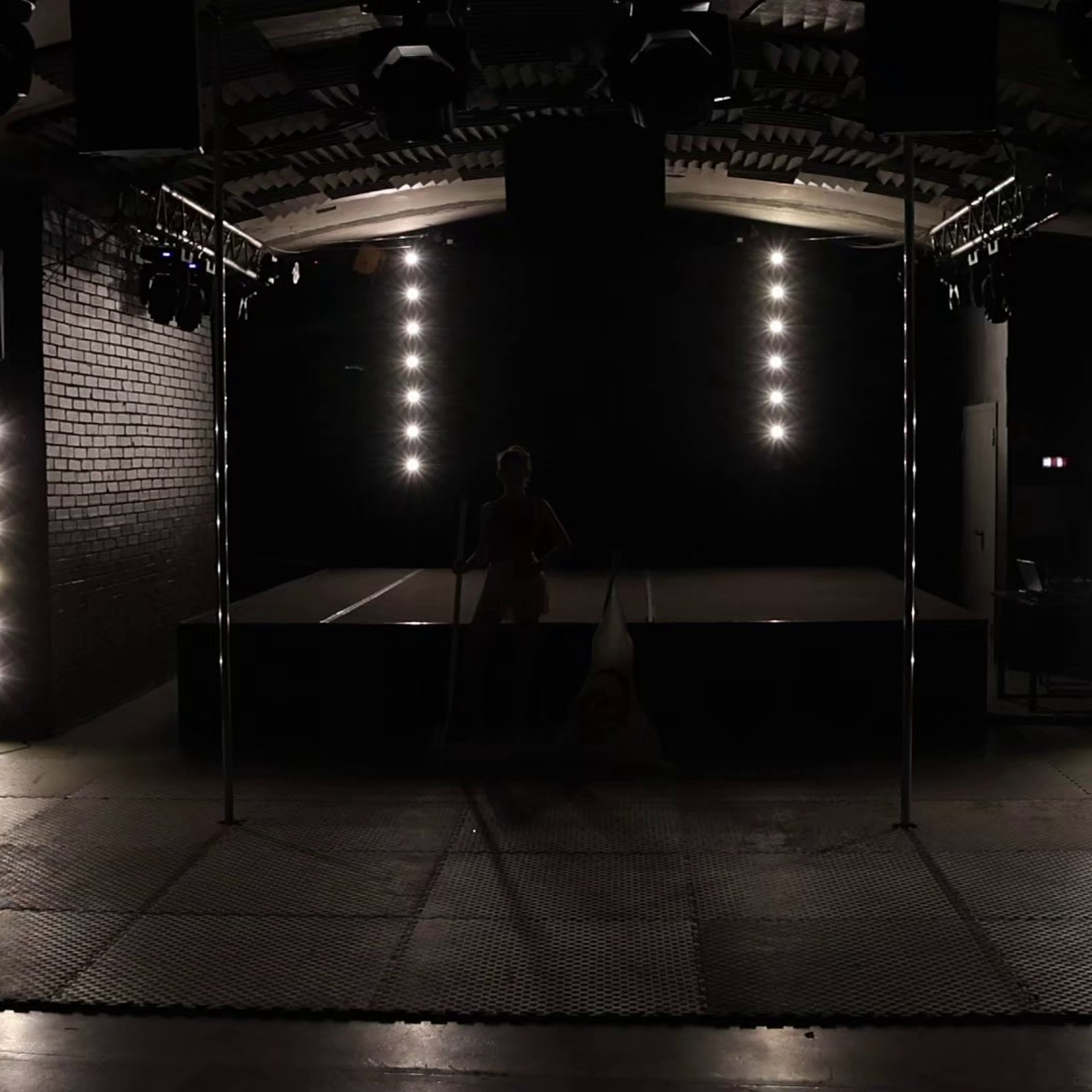 Гимнастика. Mintonov's Film Studio