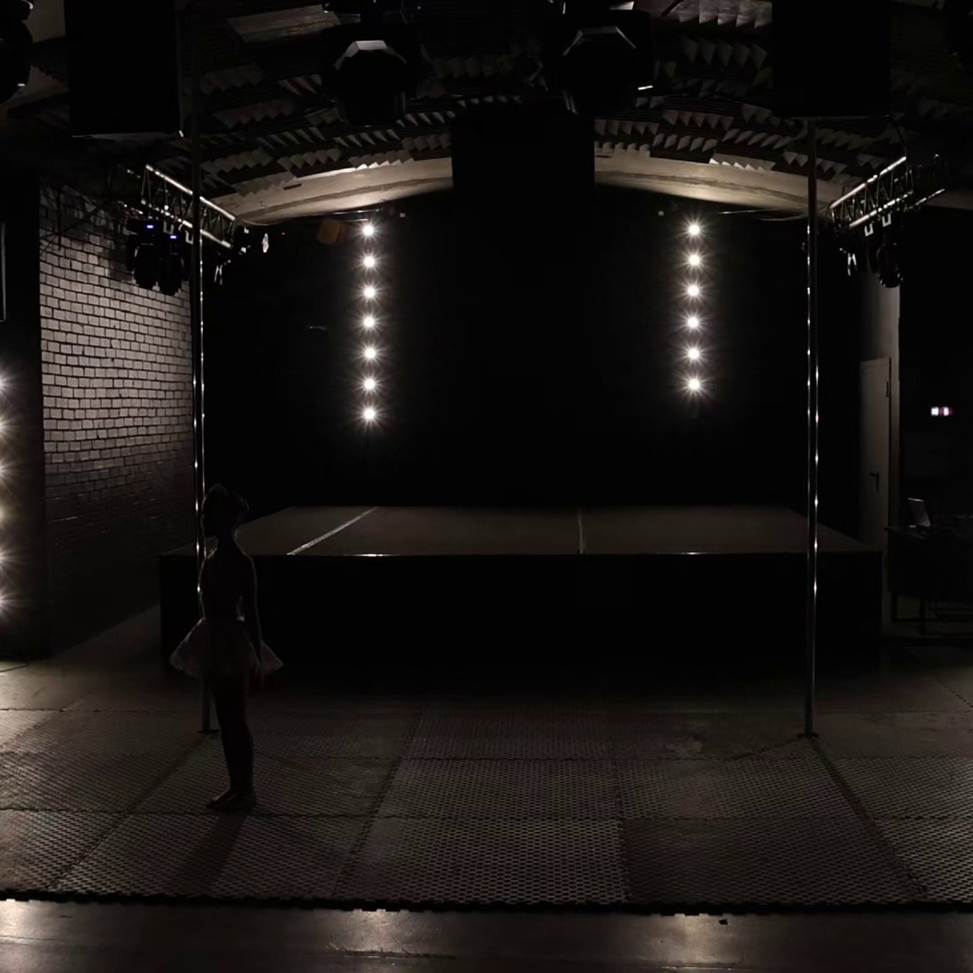 Гимнастика. Mintonov's Film Studio