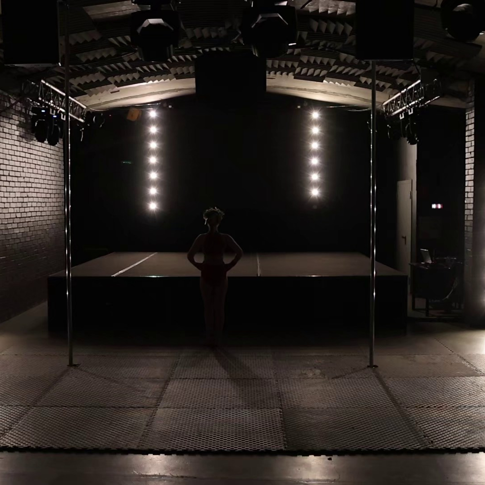 Гимнастика. Mintonov's Film Studio
