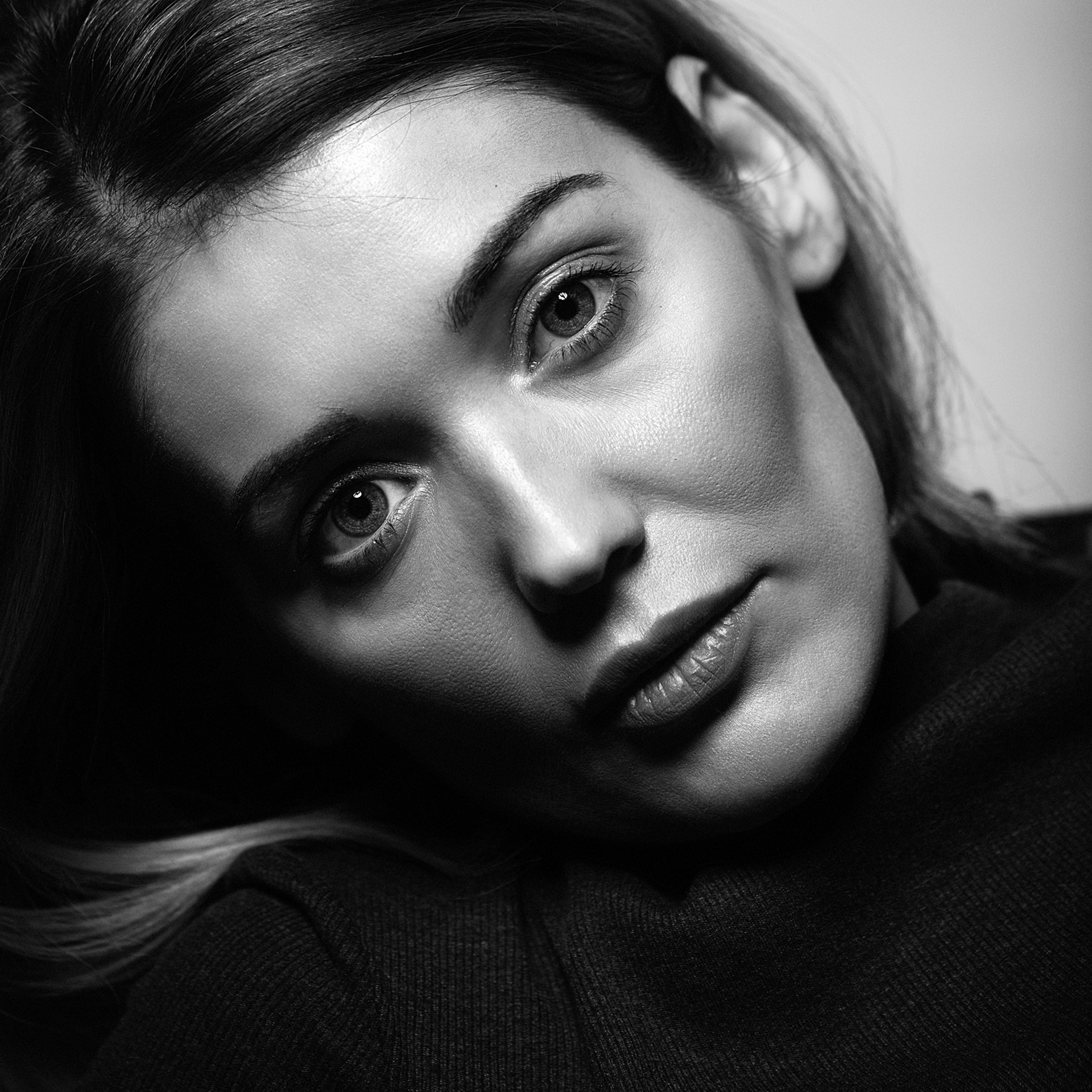 Отзывы о фотографе Матвее Кармакове. Портретный фотограф Белград Матвей Кармаков