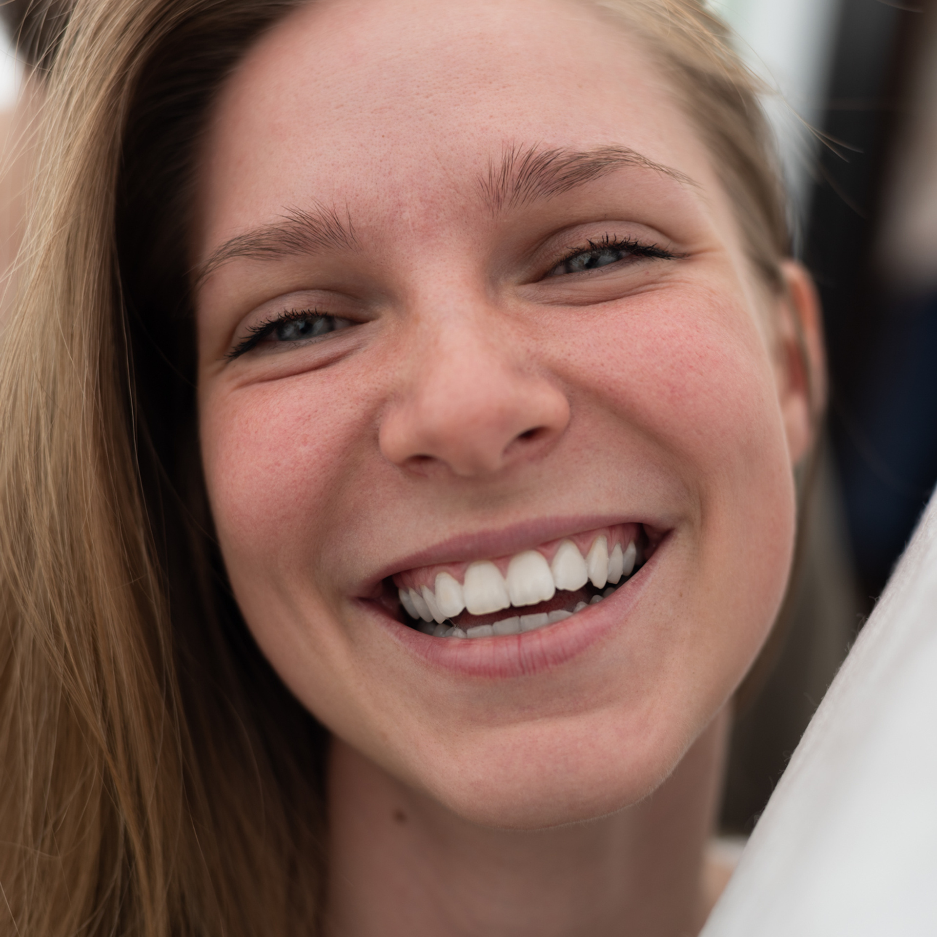 Отзывы о фотографе Матвее Кармакове. Портретный фотограф Белград Матвей Кармаков