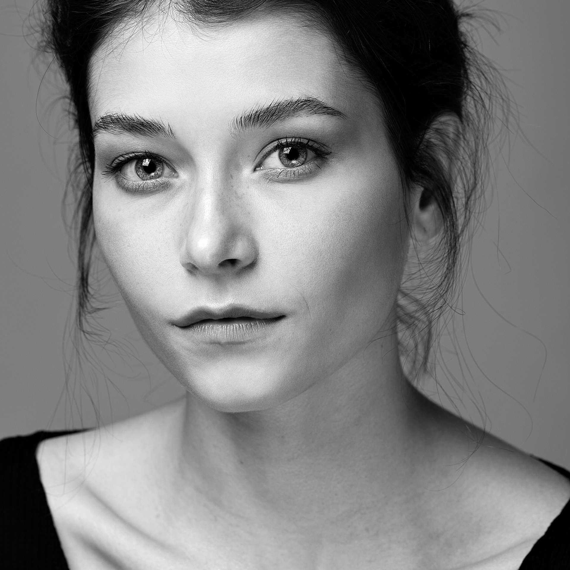 Отзывы о фотографе Матвее Кармакове. Портретный фотограф Белград Матвей Кармаков