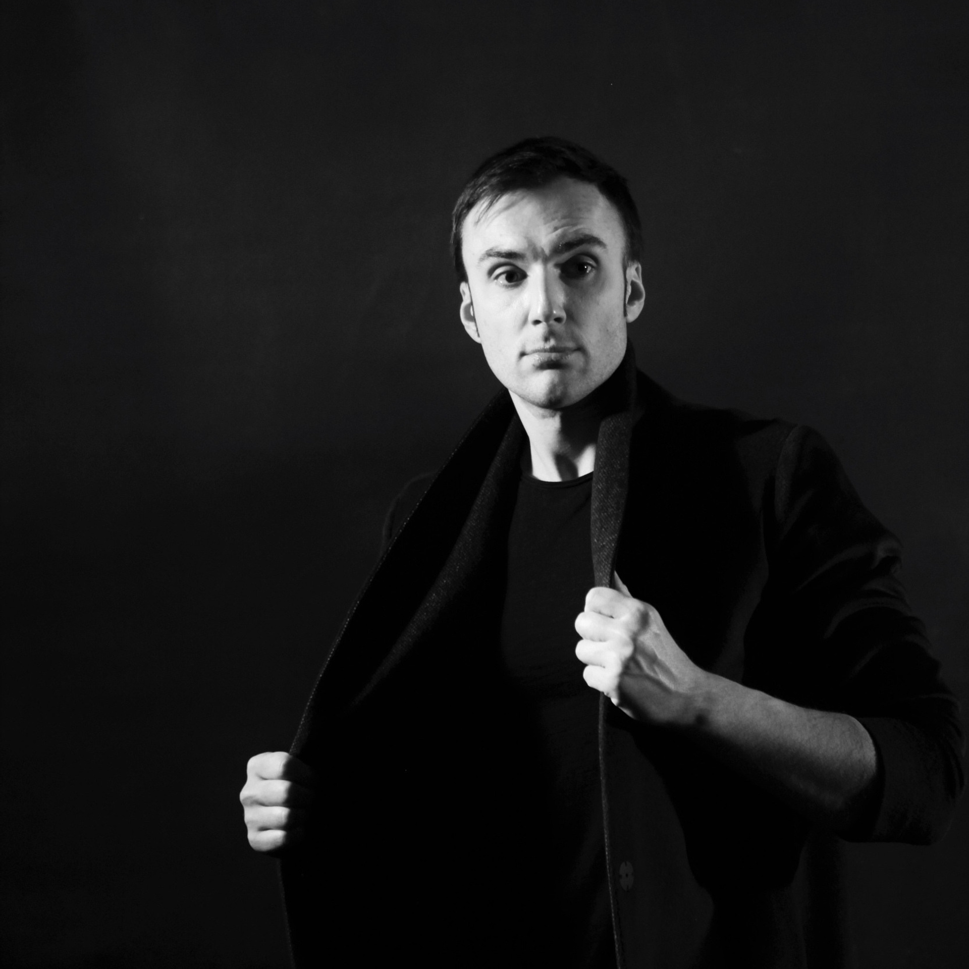 Евгений Петиш- модель, актер, певец.