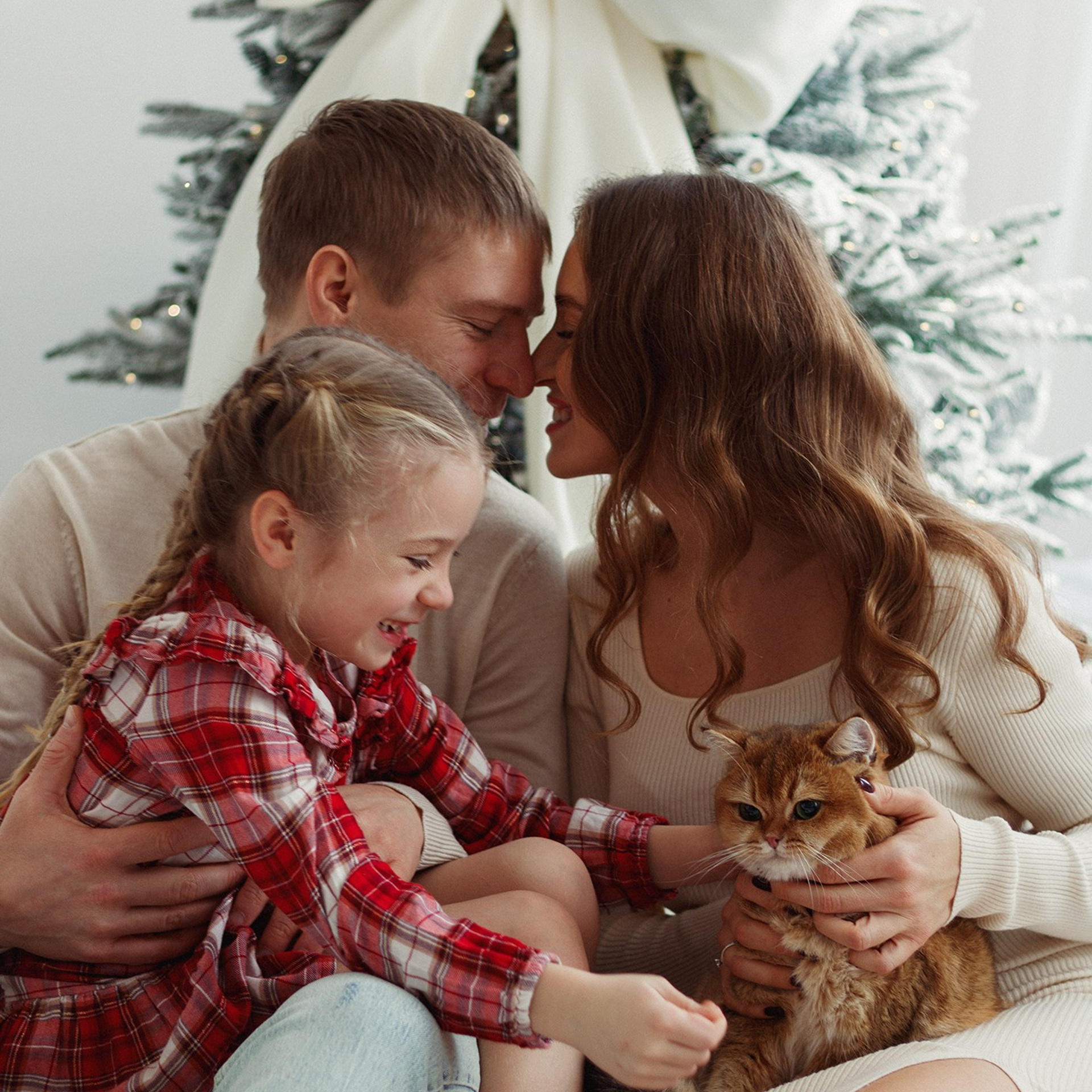 Твои теплые объятия