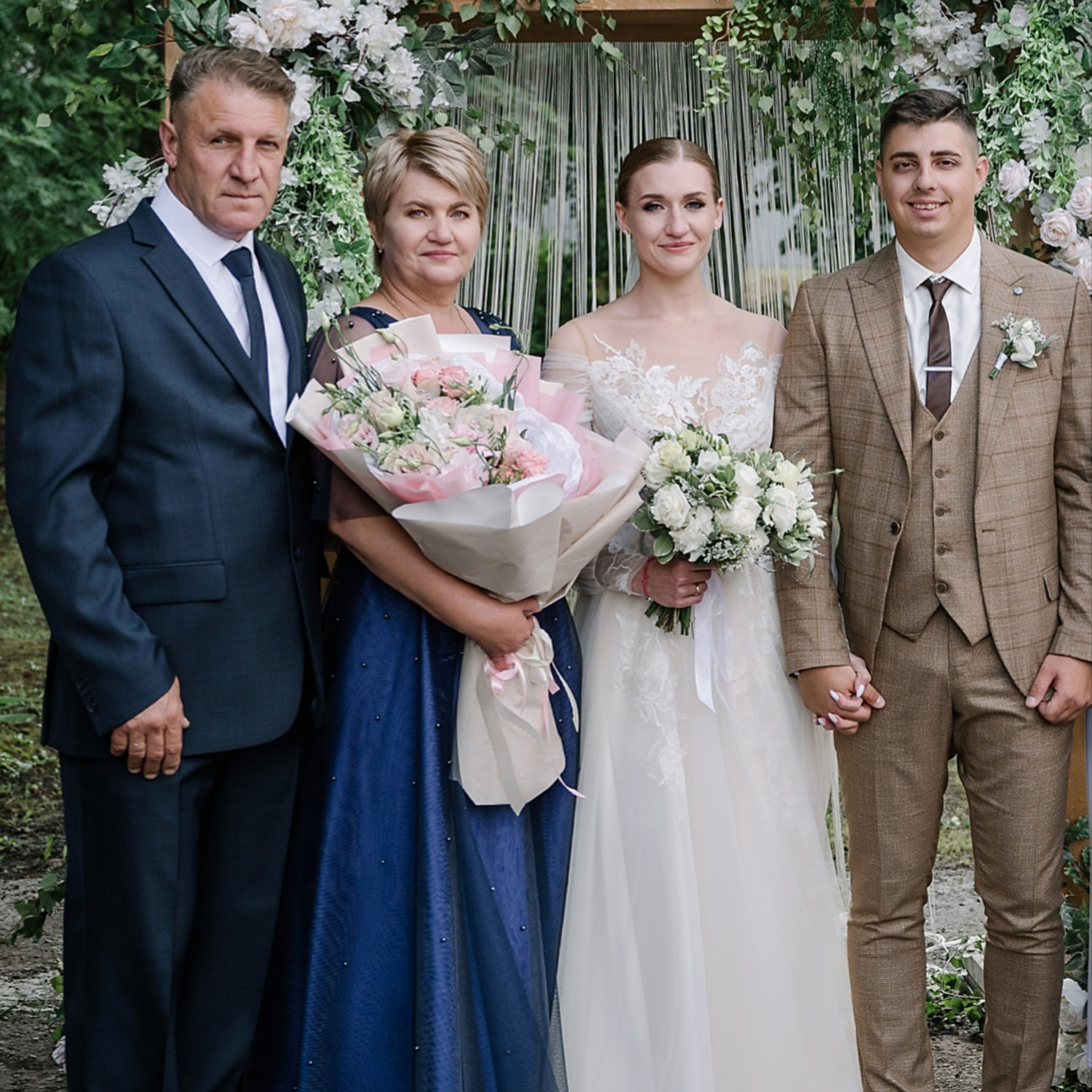 Анна и Виталий Гуськовы | PHOTOGUSSI | Фотографы | Тула | Москва. Семейный и свадебный фотограф в Туле Москве