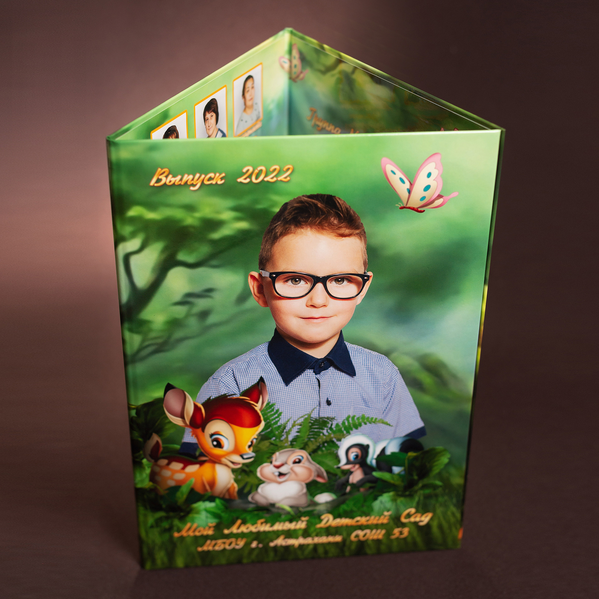 Выпускные альбомы со скидкой!. Выпускные альбомы в Москве и в Астрахани