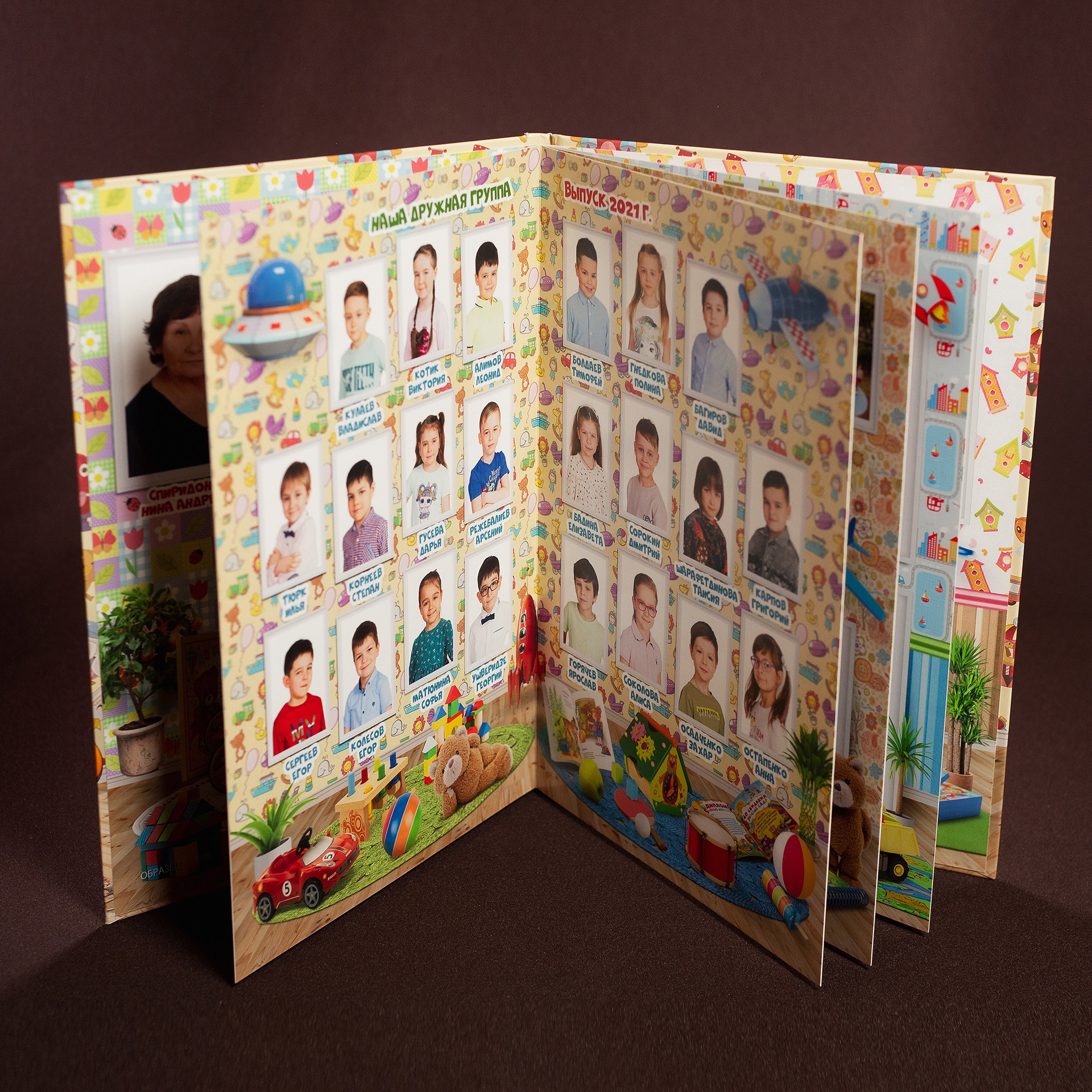 Выпускные альбомы со скидкой!. Выпускные альбомы в Москве и в Астрахани