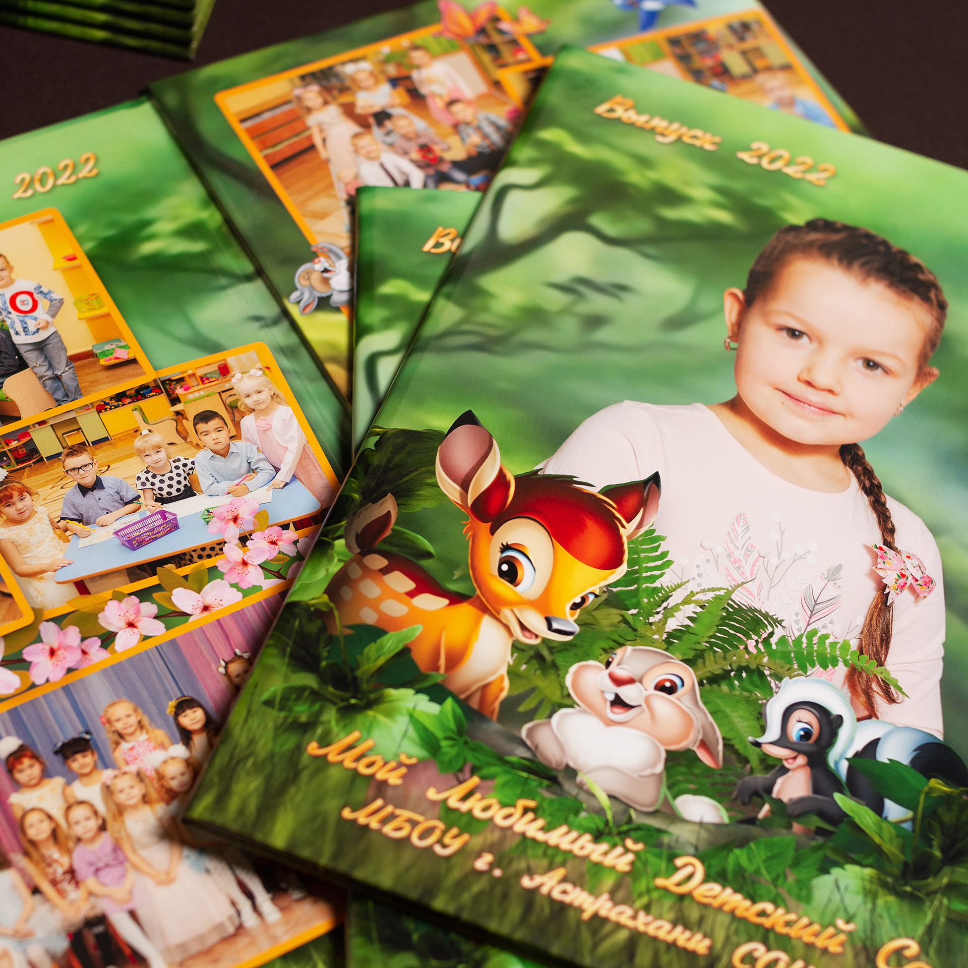 Выпускные альбомы со скидкой!. Выпускные альбомы в Москве и в Астрахани