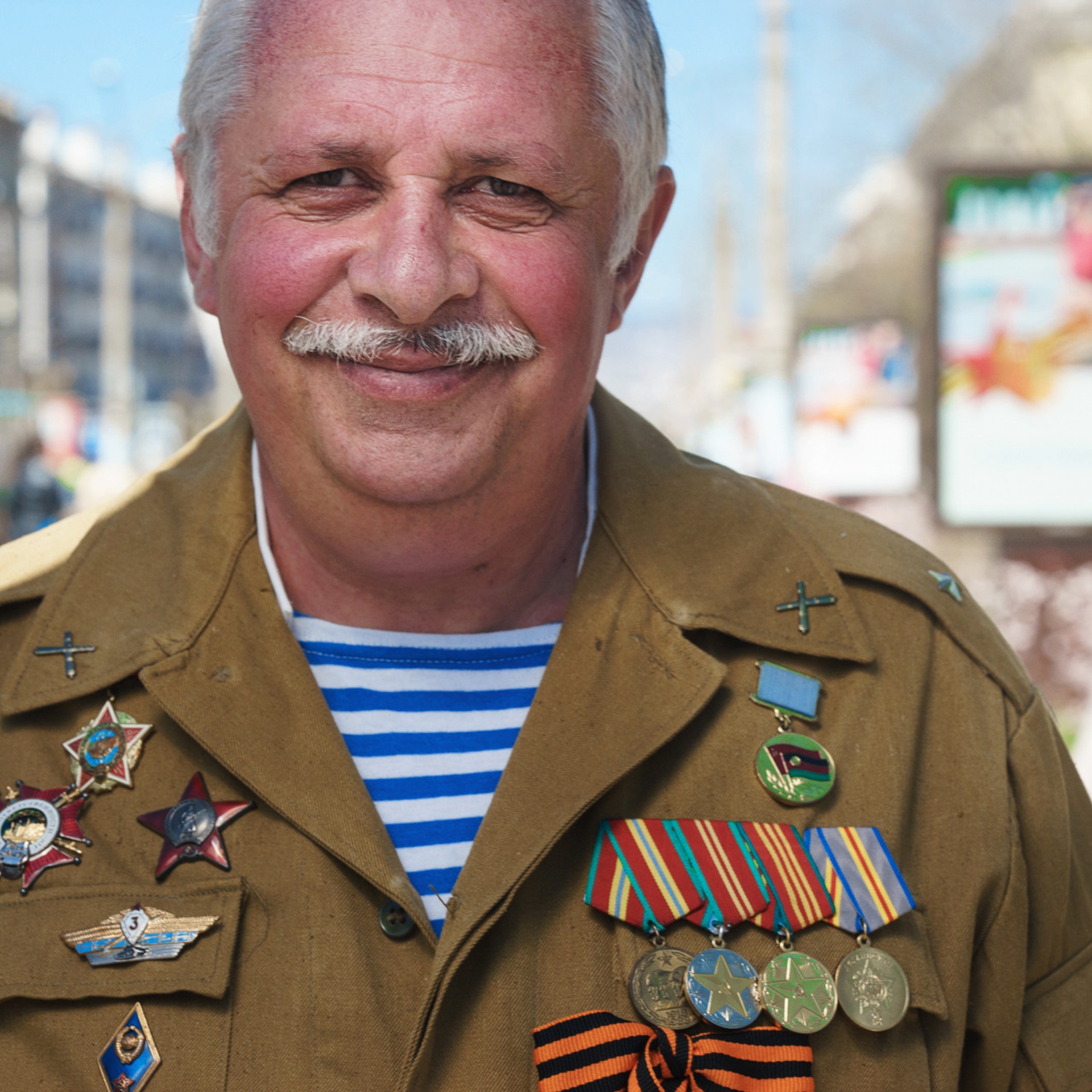 Уличные портреты на День победы, Чита, 2017