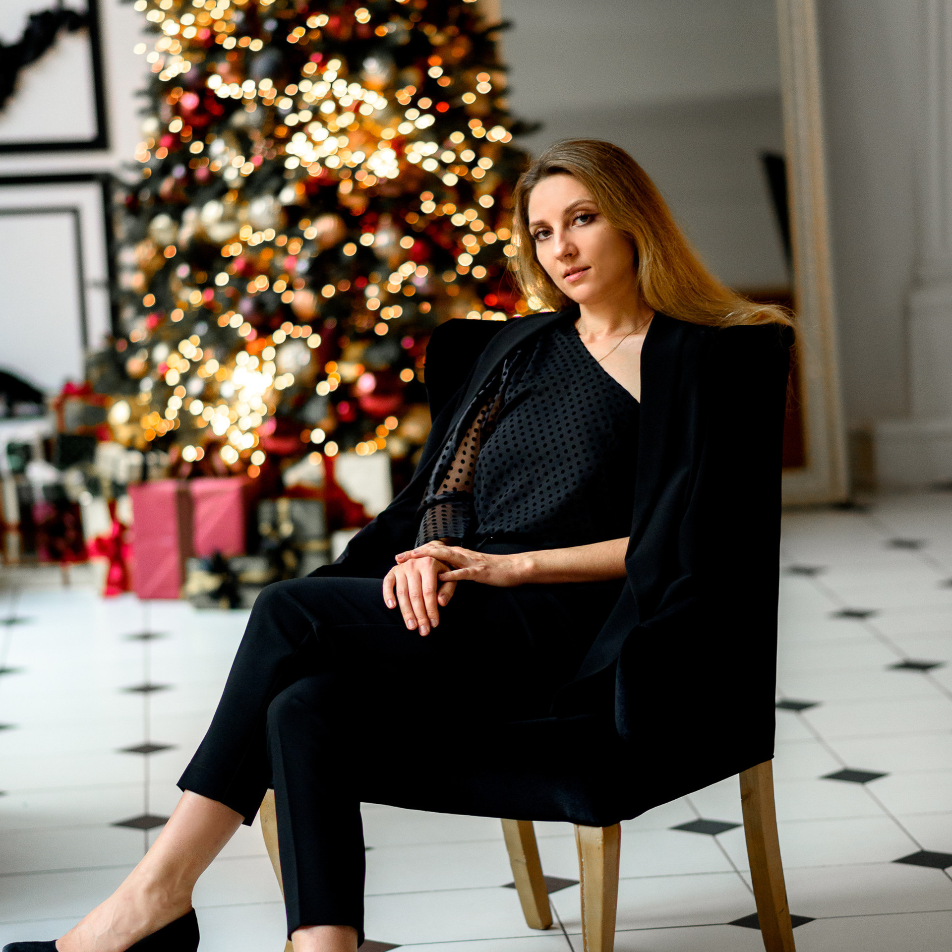 Олеся. Студийная фотосессия в Famous studios, зал Грэмми