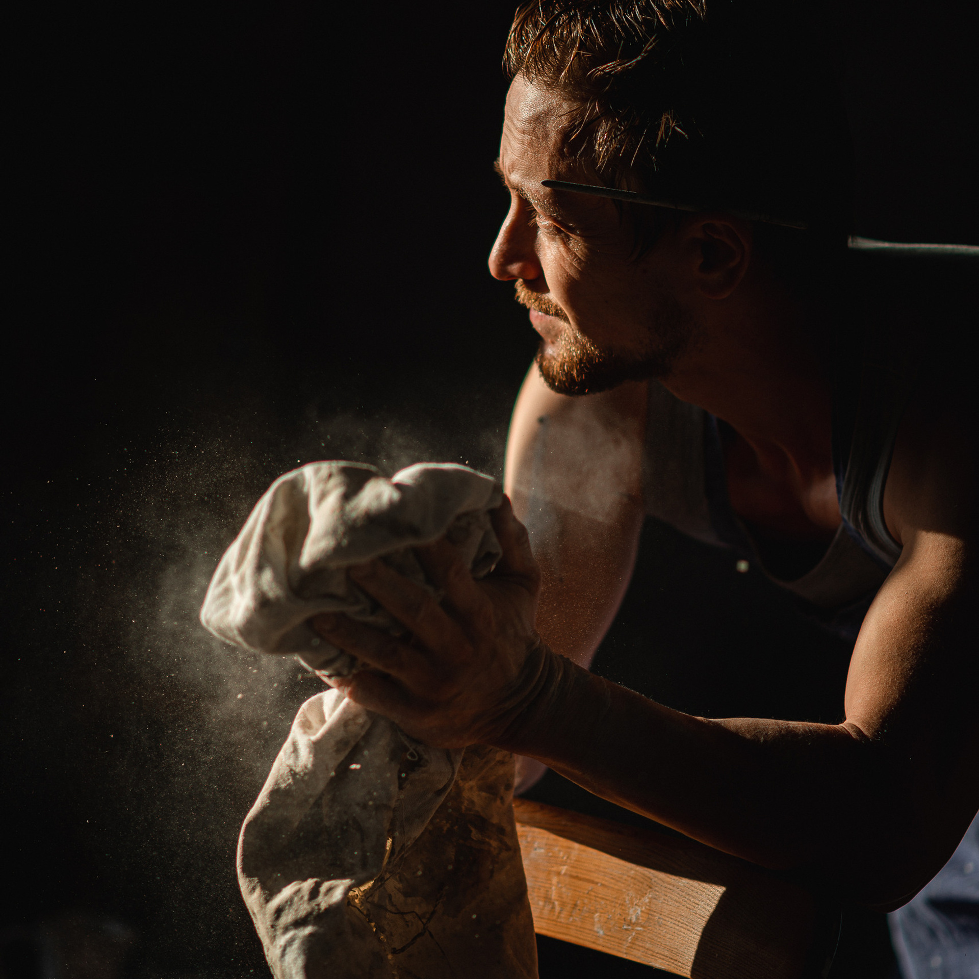 Денис. Мужской портрет. Гончарная мастерская