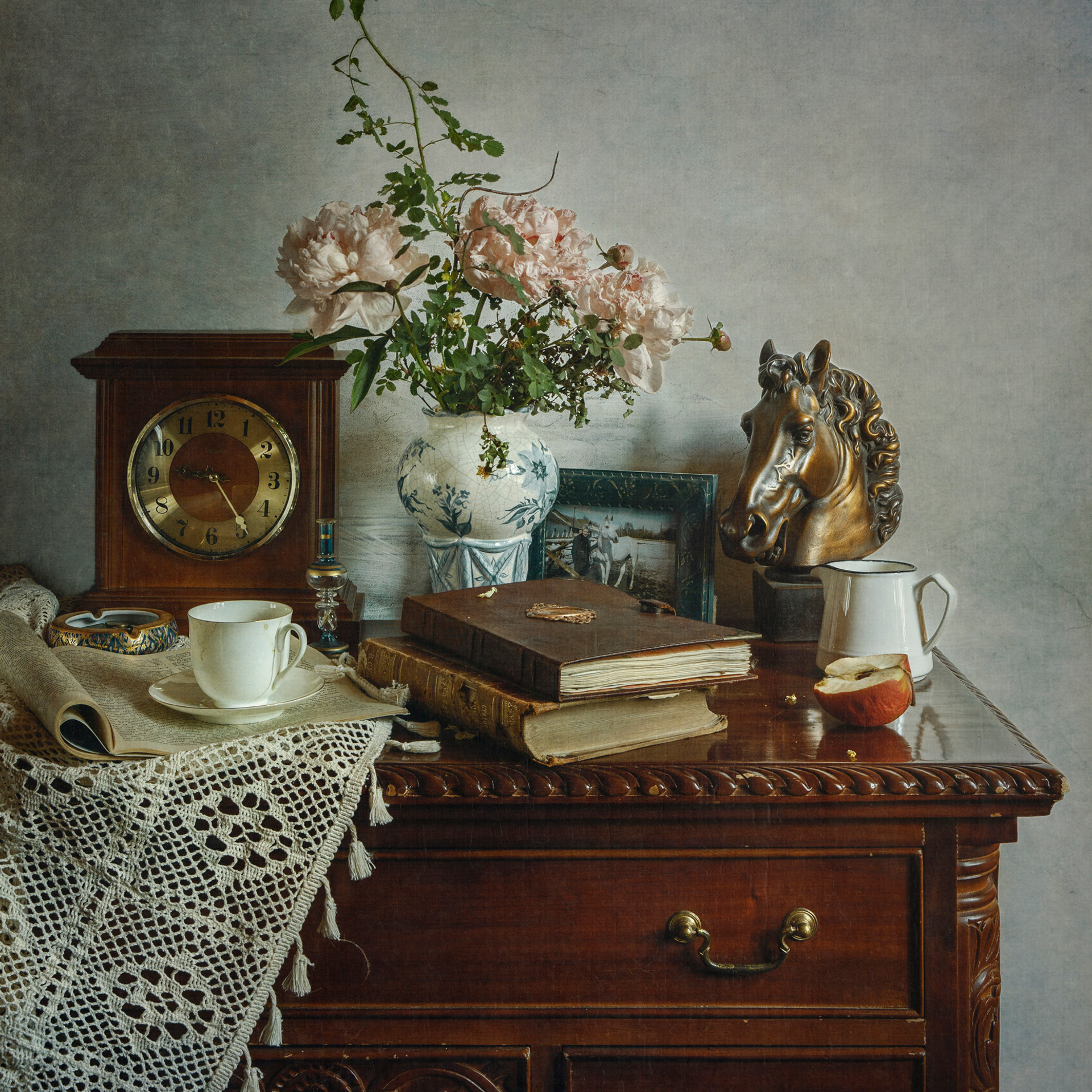 Натюрморт в интерьере