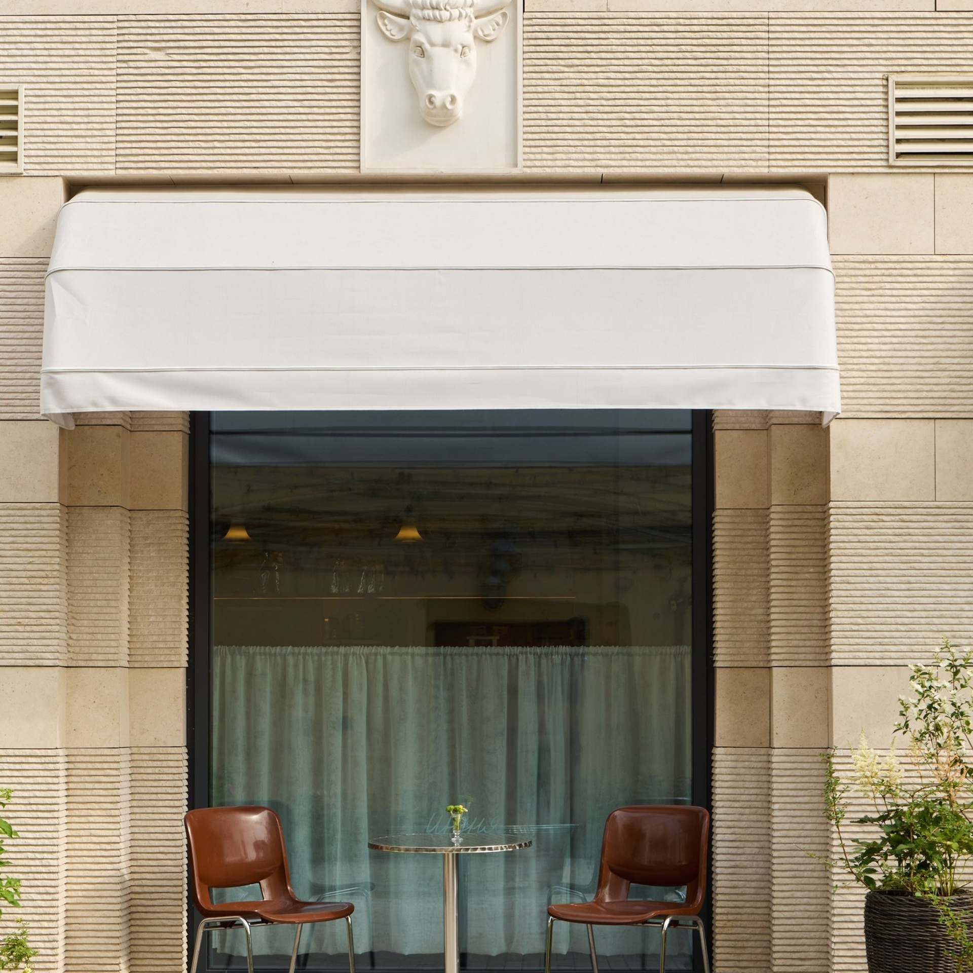 Профессиональная фотосъемка ресторанов. Интерьерный фотограф и видеограф в Санкт-Петербурге и Москве