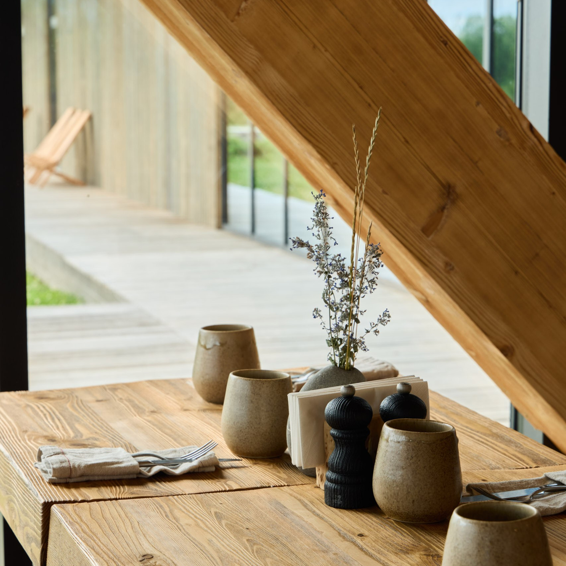 Профессиональная фотосъемка ресторанов. Интерьерный фотограф и видеограф в Санкт-Петербурге и Москве