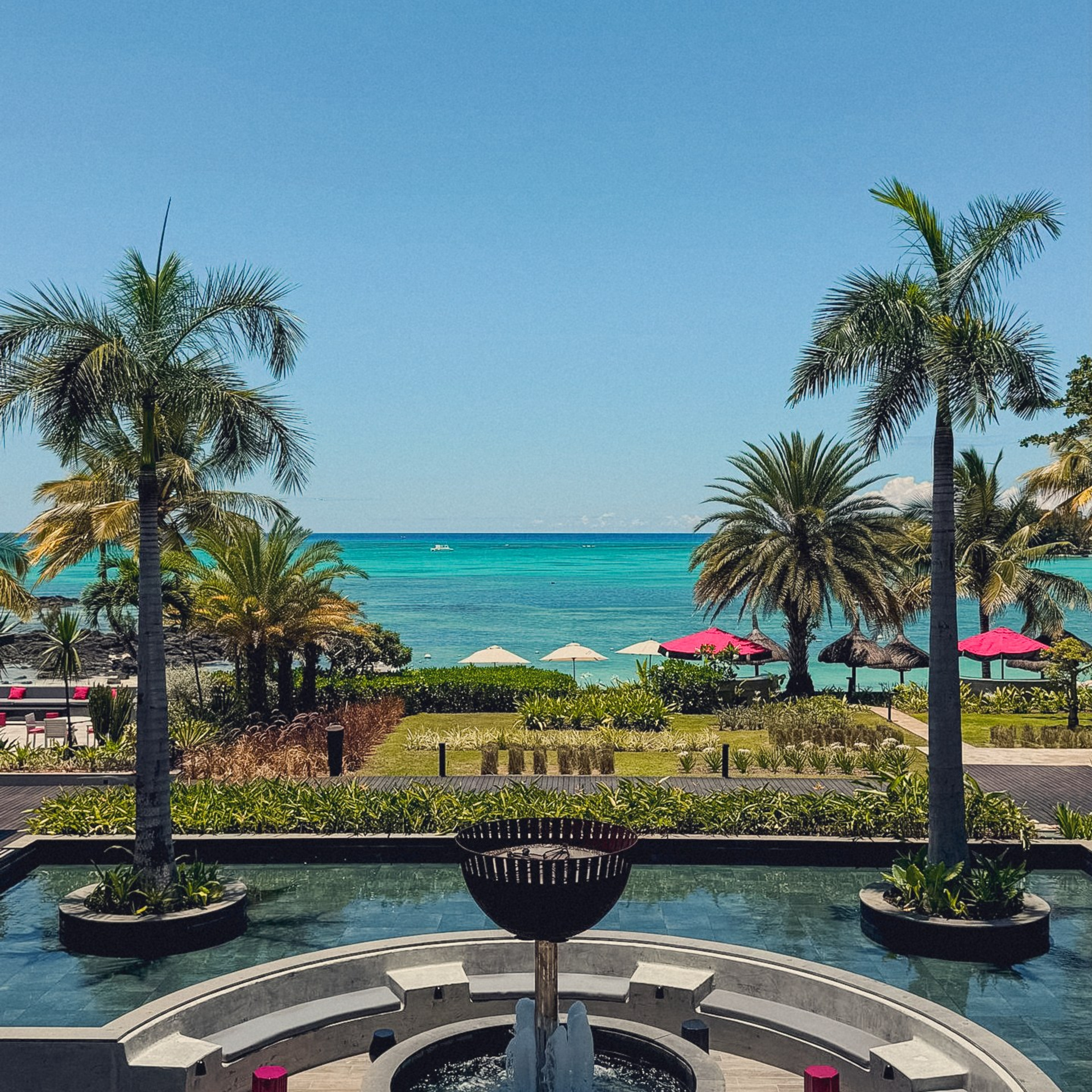 Бронирование отелей и туров на Маврикий