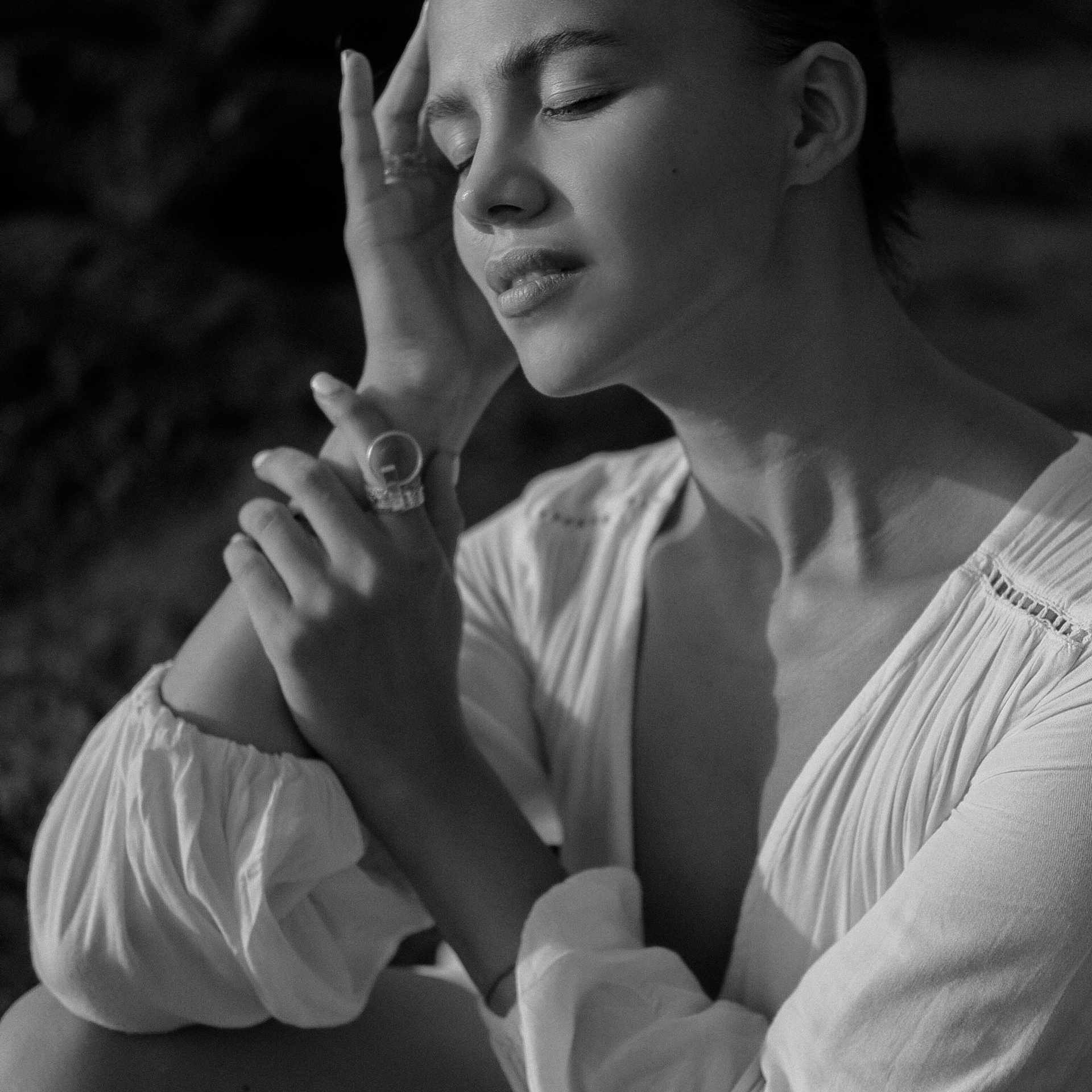 Лёля. Женский портрет