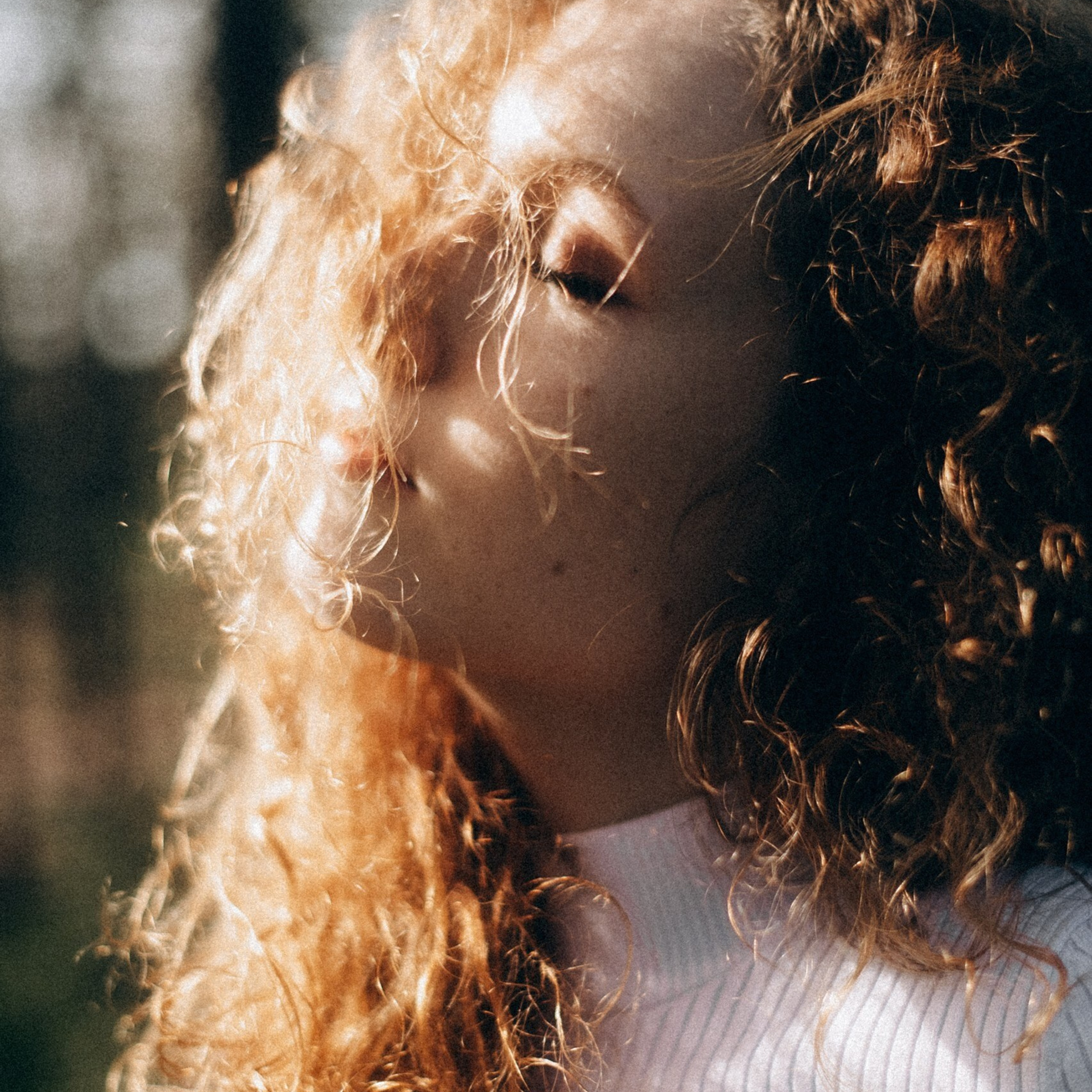 Фотосессия в Летнем саду города Санкт-Петербурга