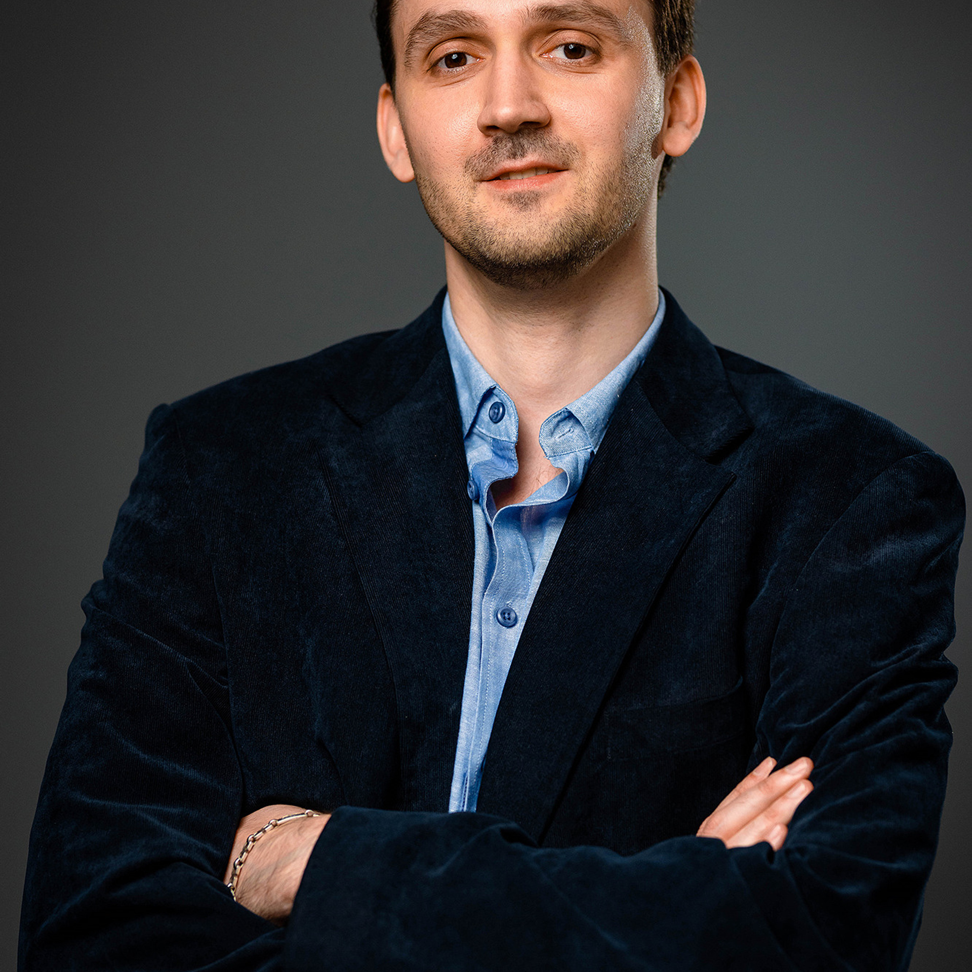 Руслан | Бизнес портрет. W&T Studio Studio photo and video content creation