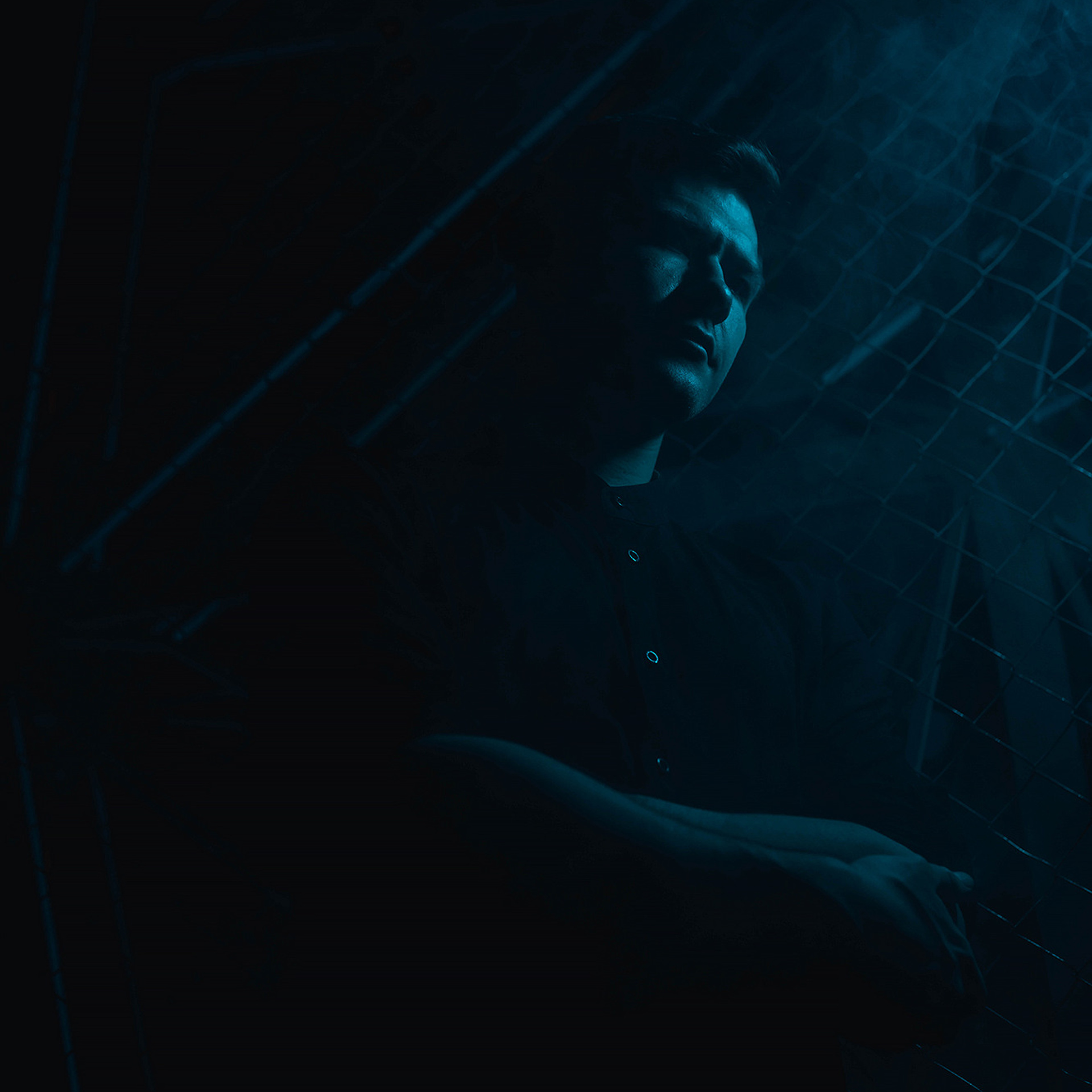 Руслан | Neon. W&T Studio Studio photo and video content creation