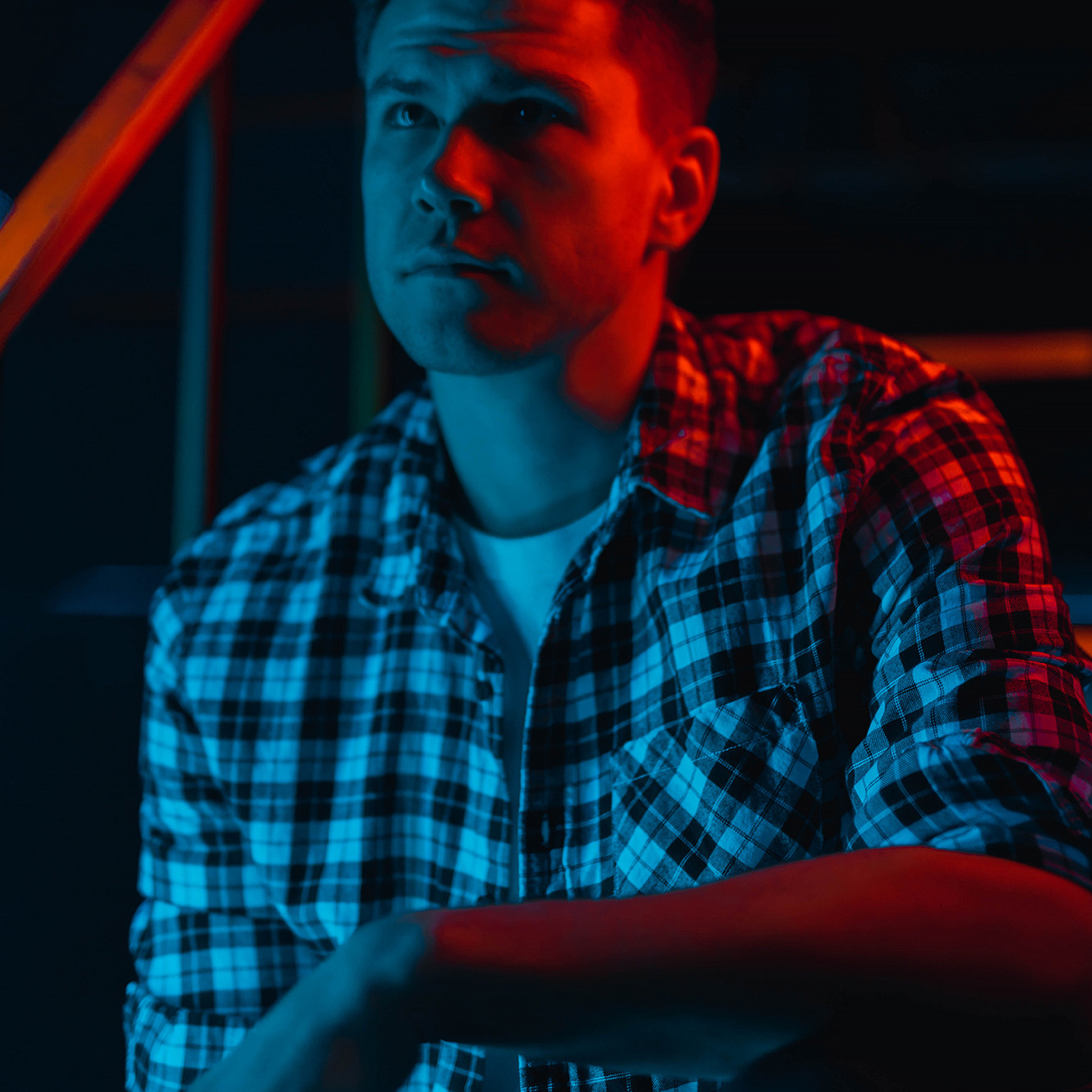 Руслан | Neon. W&T Studio Studio photo and video content creation