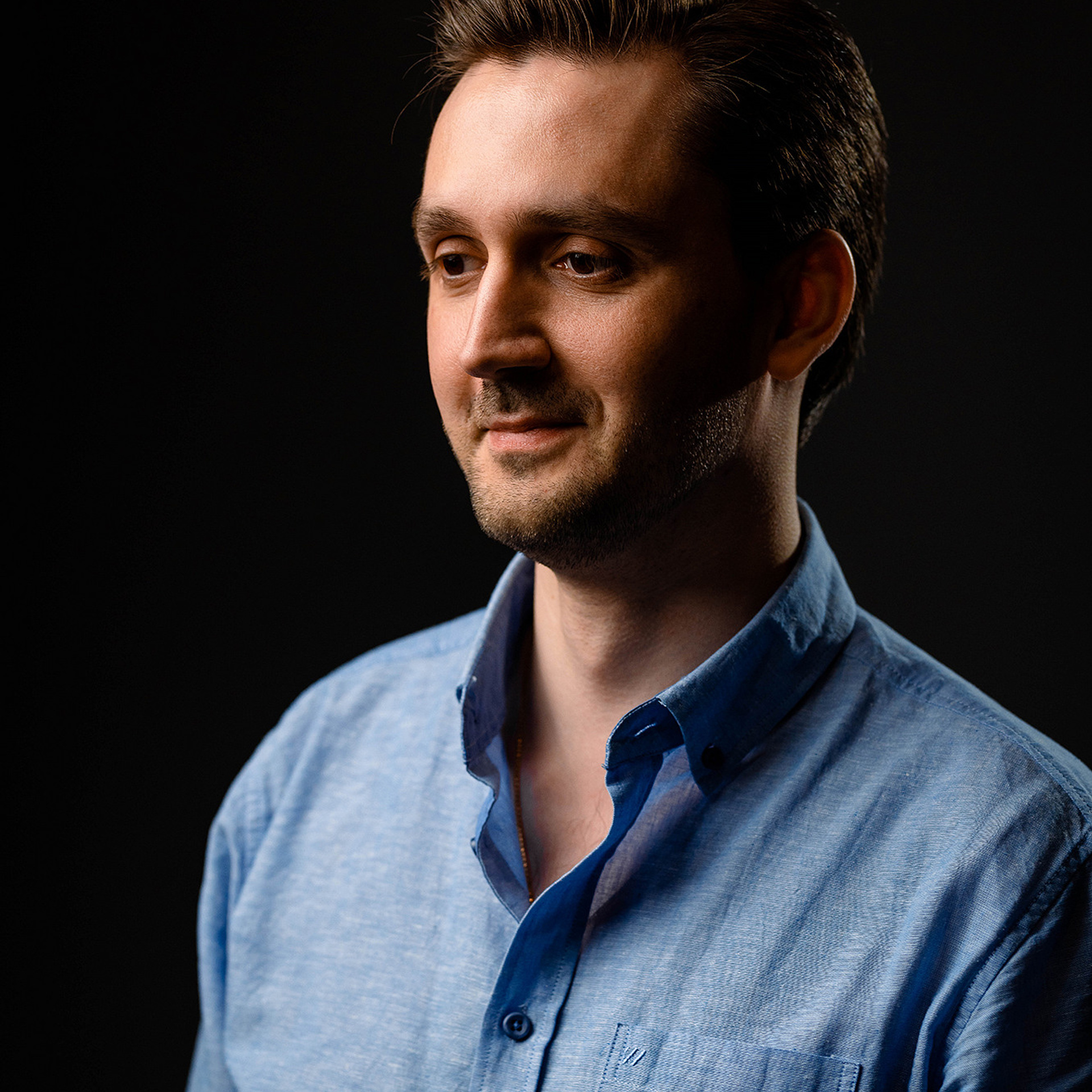 Руслан | Бизнес портрет. W&T Studio Studio photo and video content creation